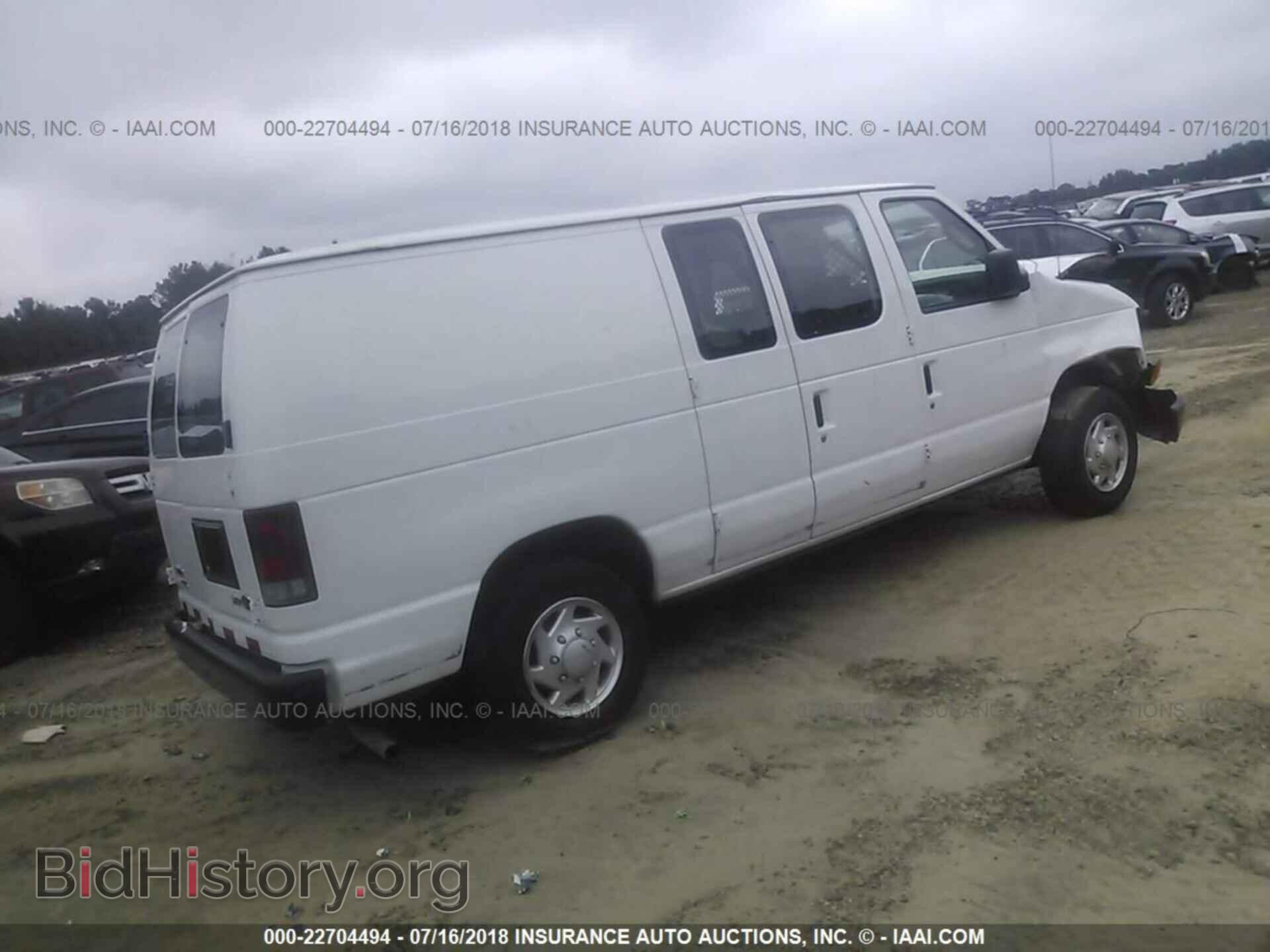2014 Ford Econoline - VIN: 1FTNE1EW4EDA65802 - Photo 4