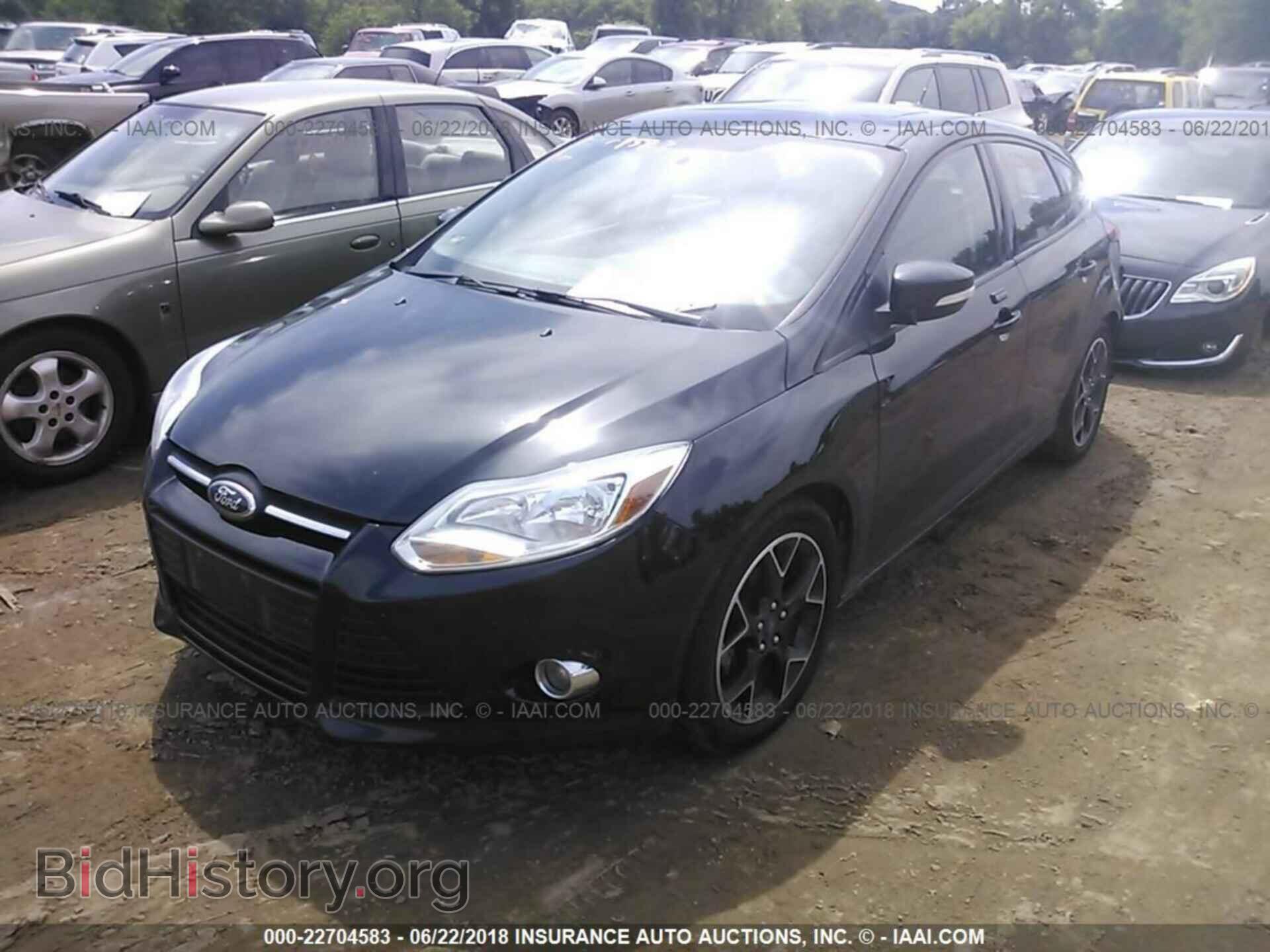 2014 Ford Focus - VIN: 1FADP3K27EL355286 - Photo 2