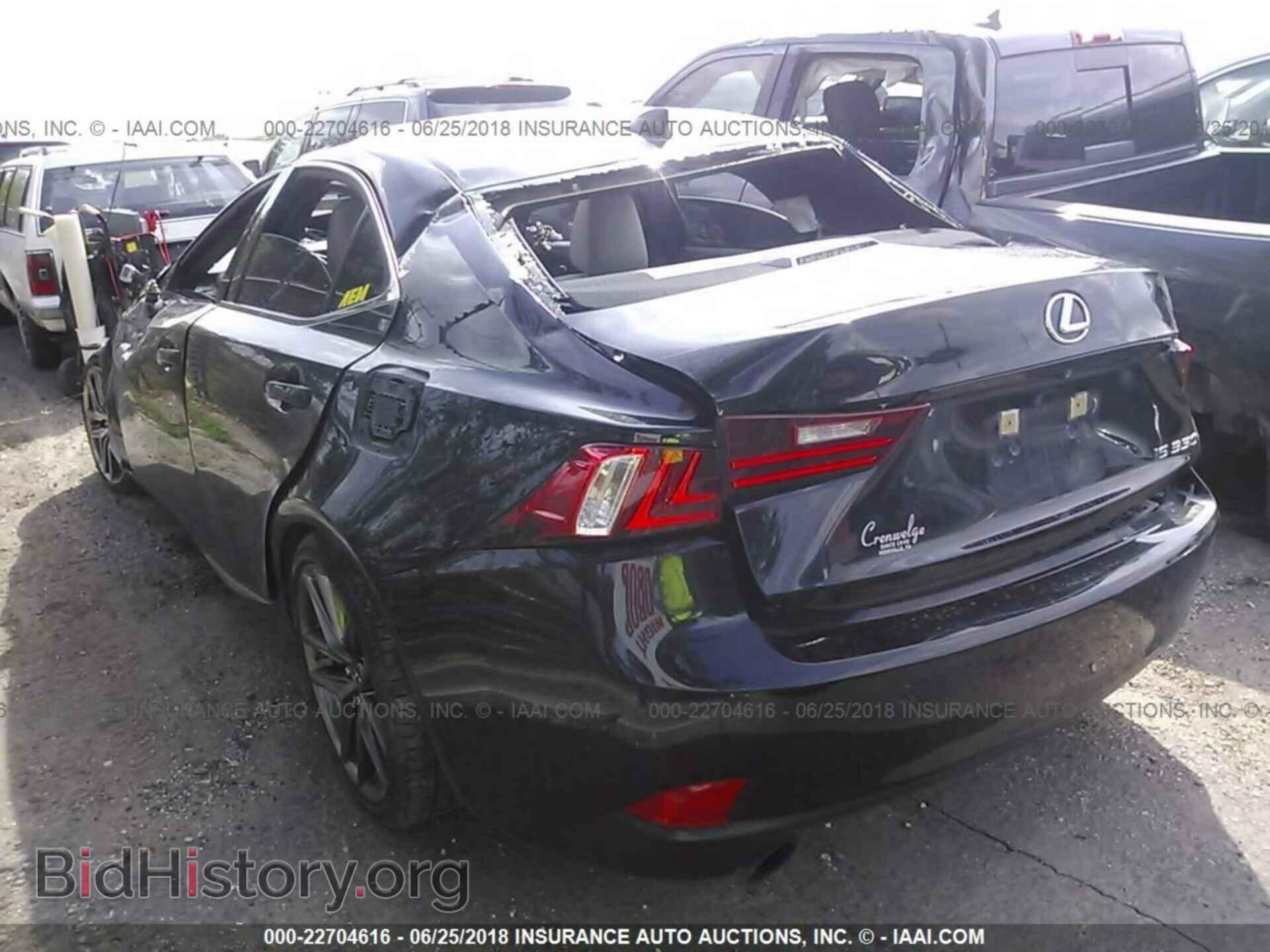 2014 Lexus Is - VIN: JTHBE1D20E5001735 - Photo 3