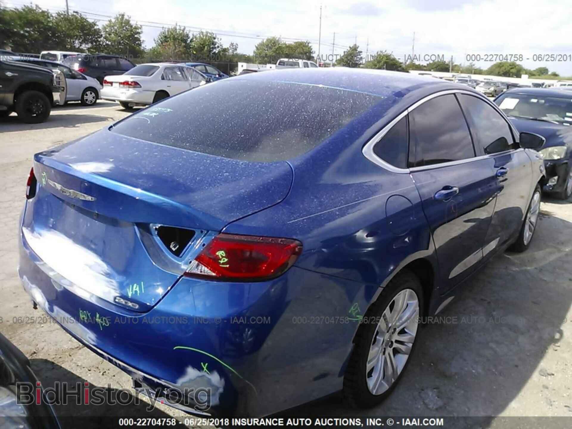 2015 Chrysler 200 - VIN: 1C3CCCAB6FN552866 - Фото 4