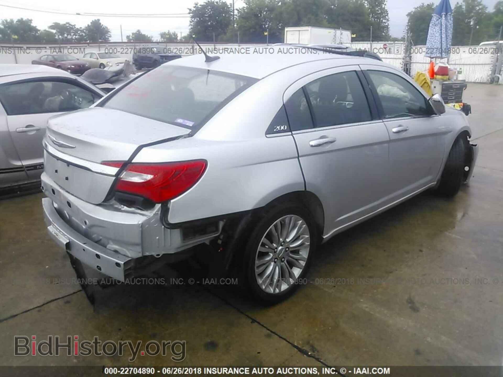 2012 Chrysler 200 - VIN: 1C3CCBCB9CN197226 - Фото 4