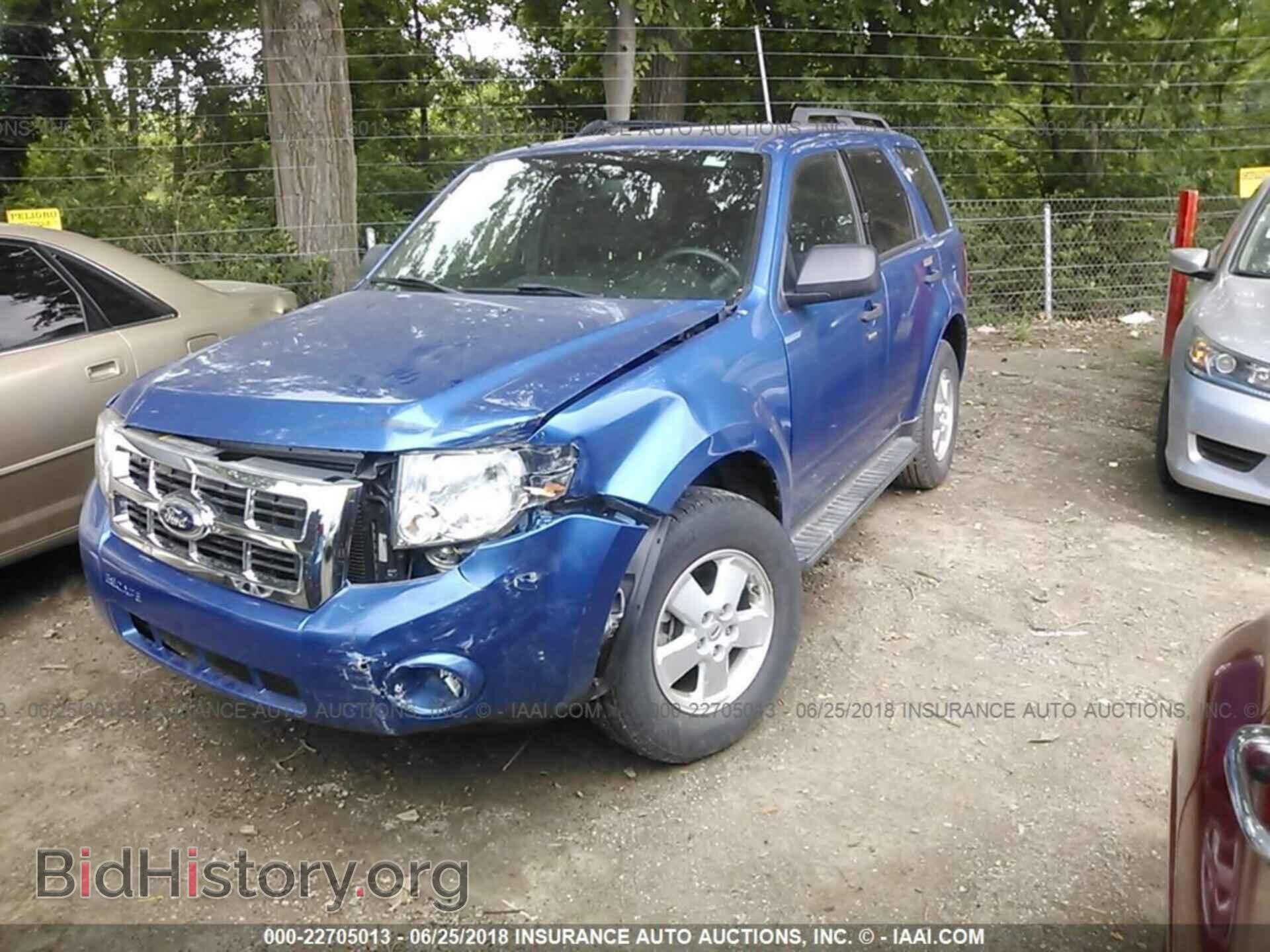 2012 Ford Escape - VIN: 1FMCU0D79CKC40600 - Фото 2