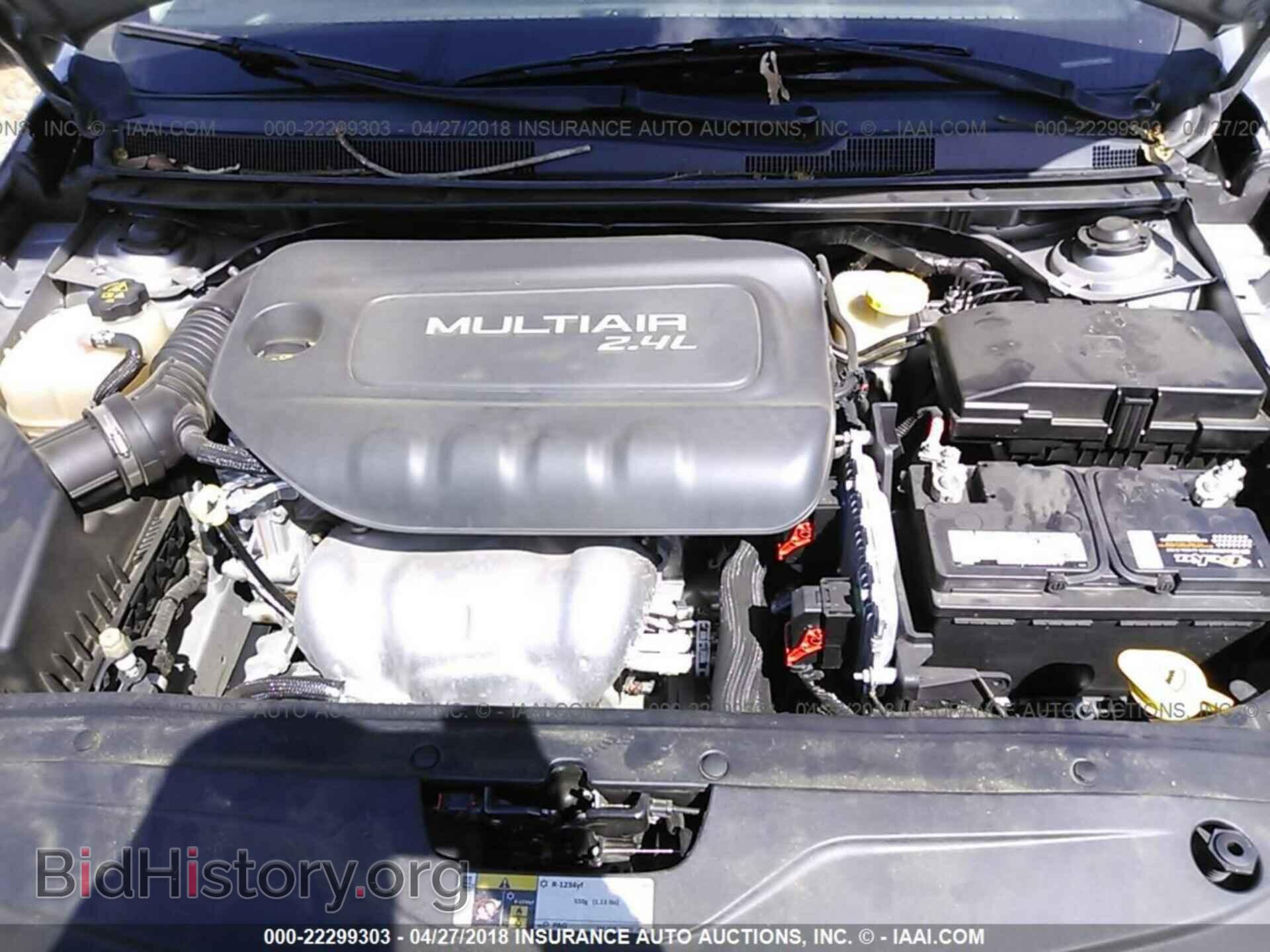2015 CHRYSLER 200 - VIN: 1C3CCCCB5FN545145 - Photo 10