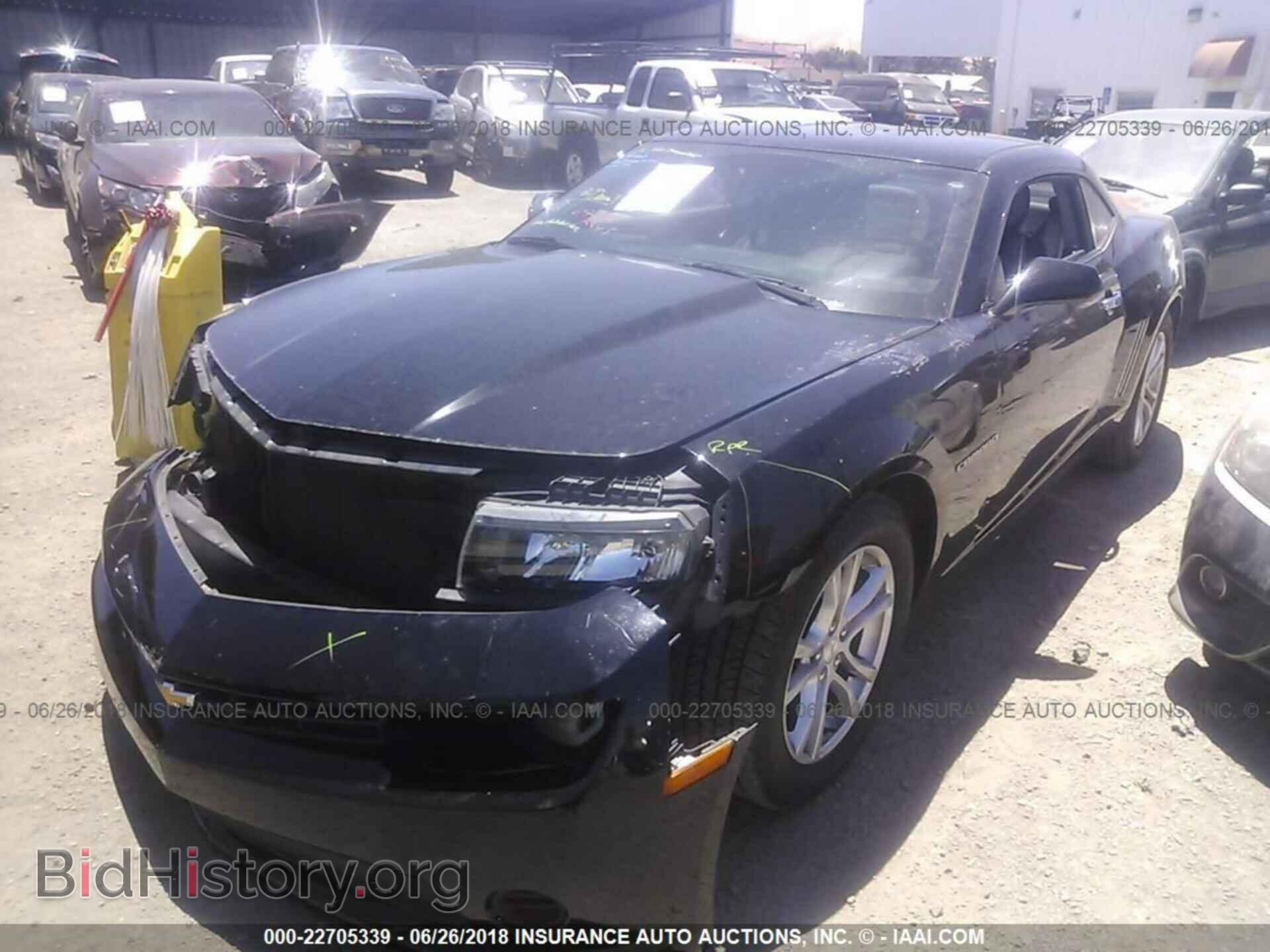 2014 Chevrolet Camaro - VIN: 2G1FA1E32E9299934 - Фото 2