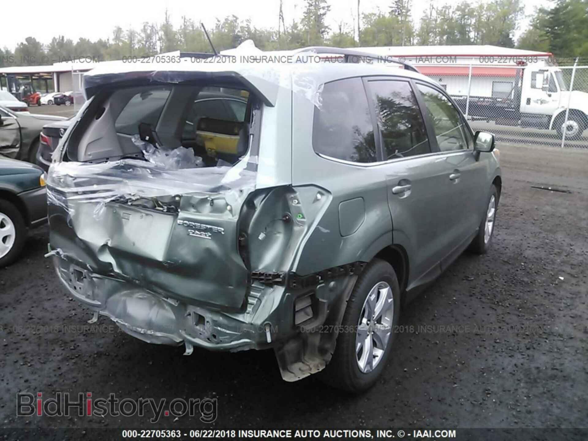 2014 Subaru Forester - VIN: JF2SJAPC1EH548711 - Фото 4
