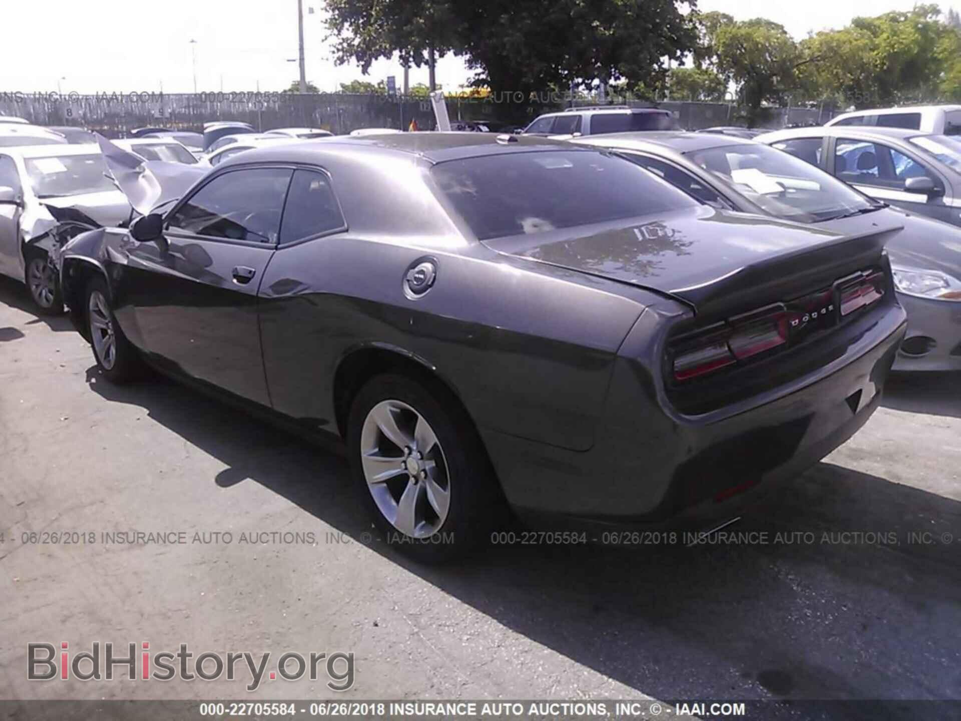 2016 Dodge Challenger - VIN: 2C3CDZAG2GH200972 - Photo 3