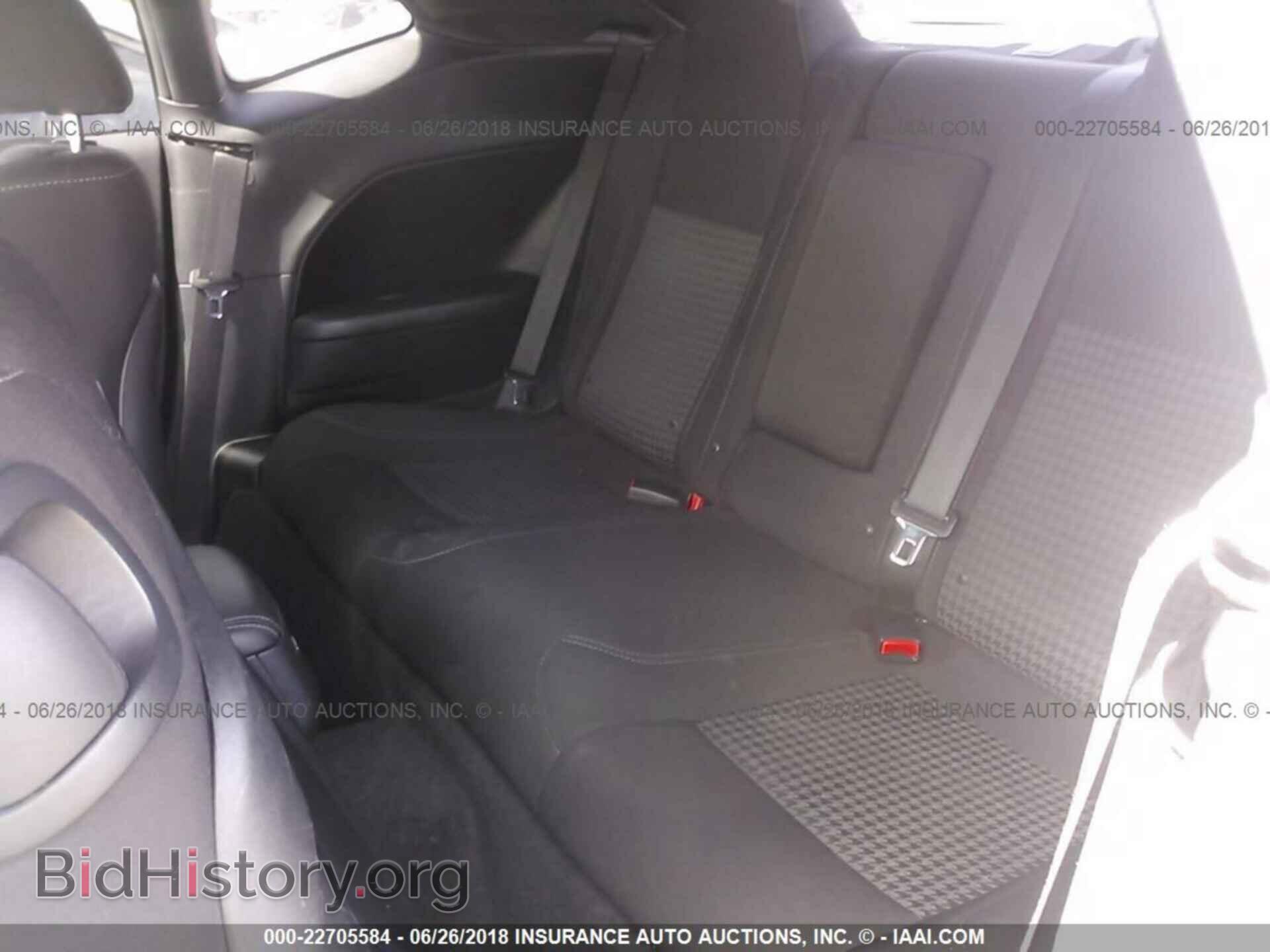 2016 Dodge Challenger - VIN: 2C3CDZAG2GH200972 - Photo 8