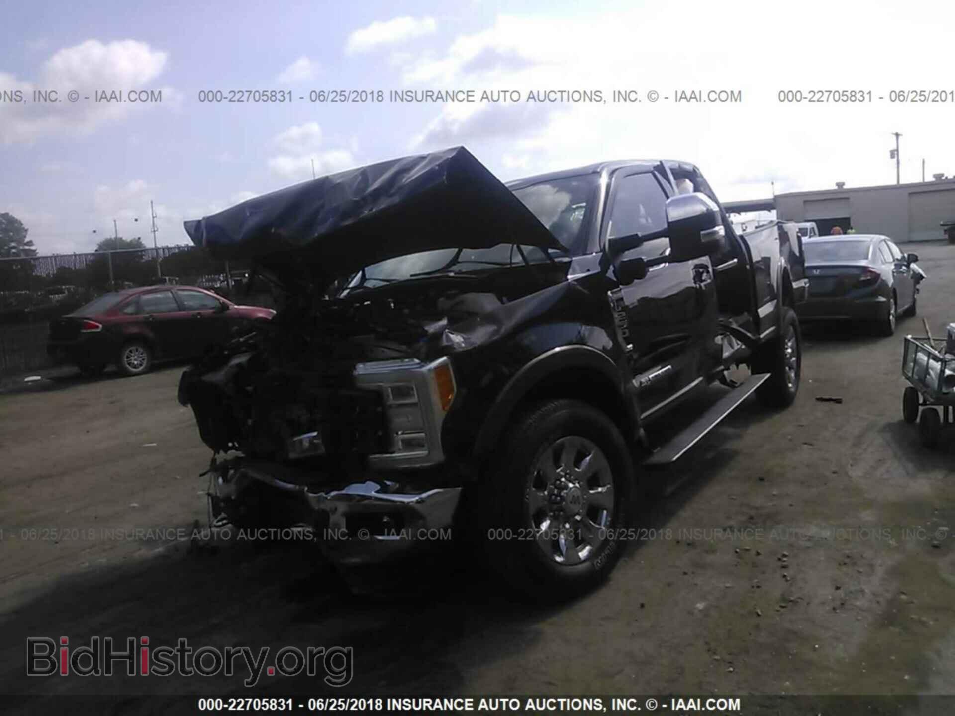 2017 Ford F250 - VIN: 1FT7W2BT2HEE41742 - Фото 2