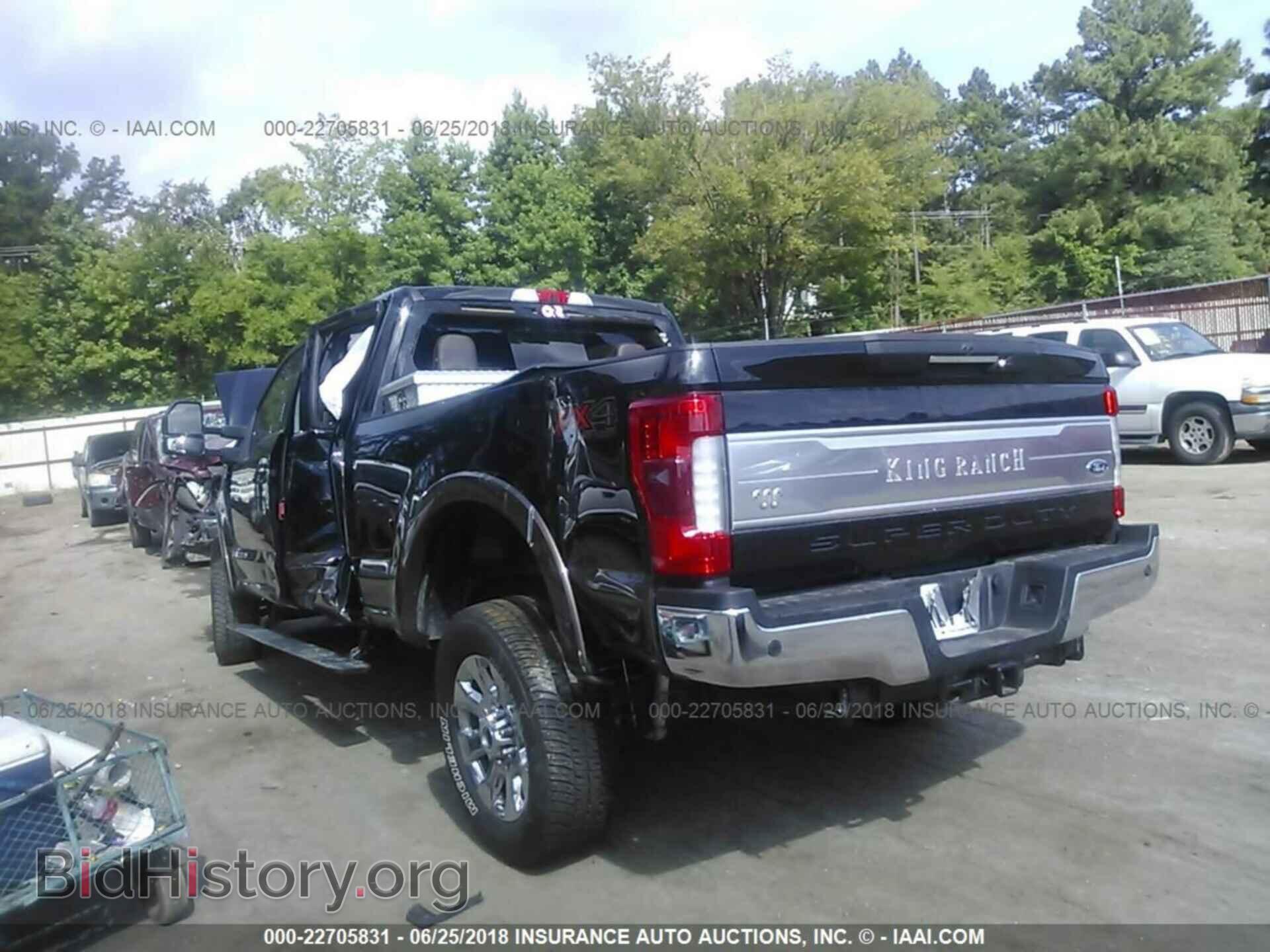 2017 Ford F250 - VIN: 1FT7W2BT2HEE41742 - Фото 3
