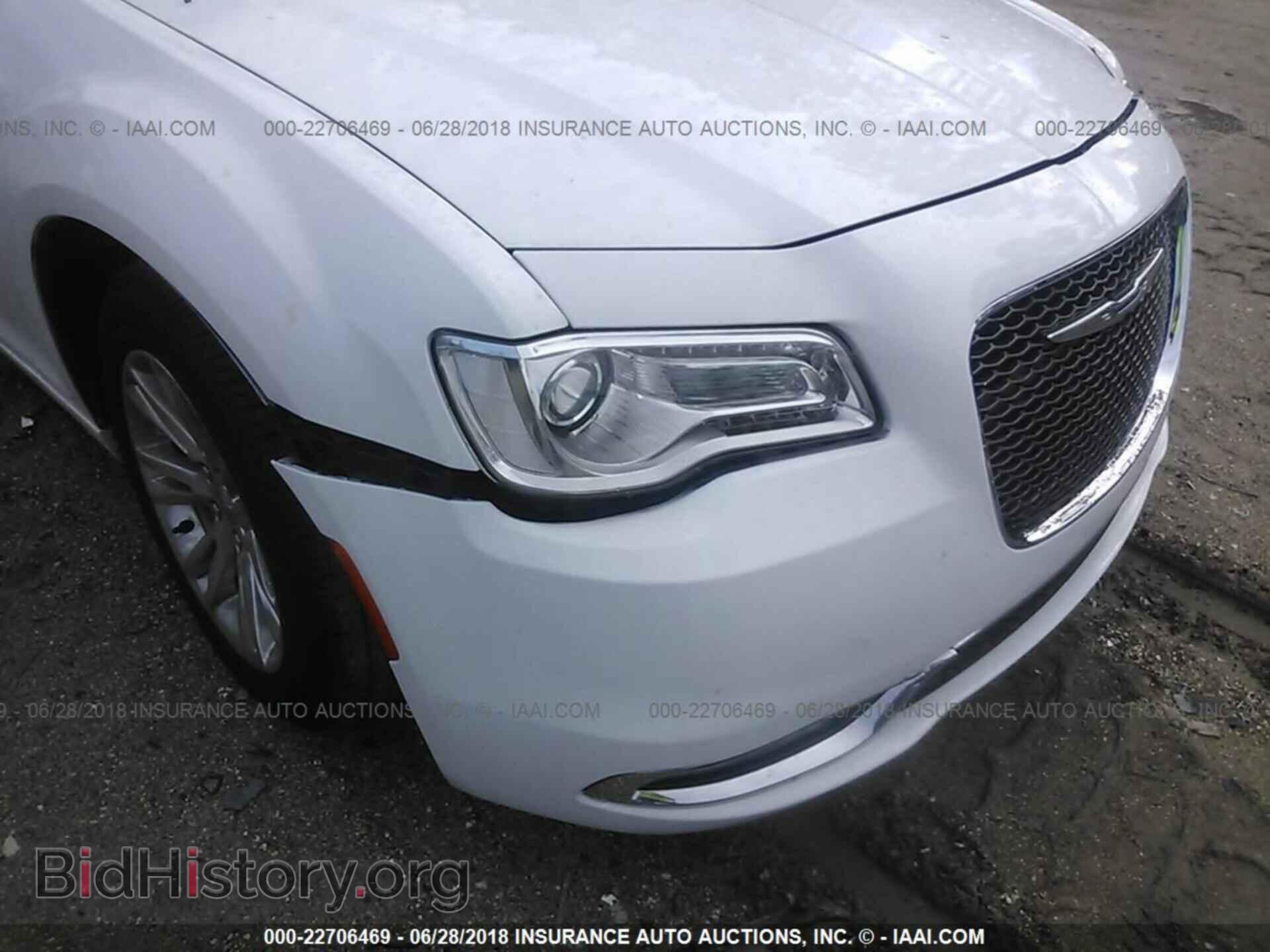 2016 Chrysler 300c - VIN: 2C3CCAEG8GH181584 - Фото 6