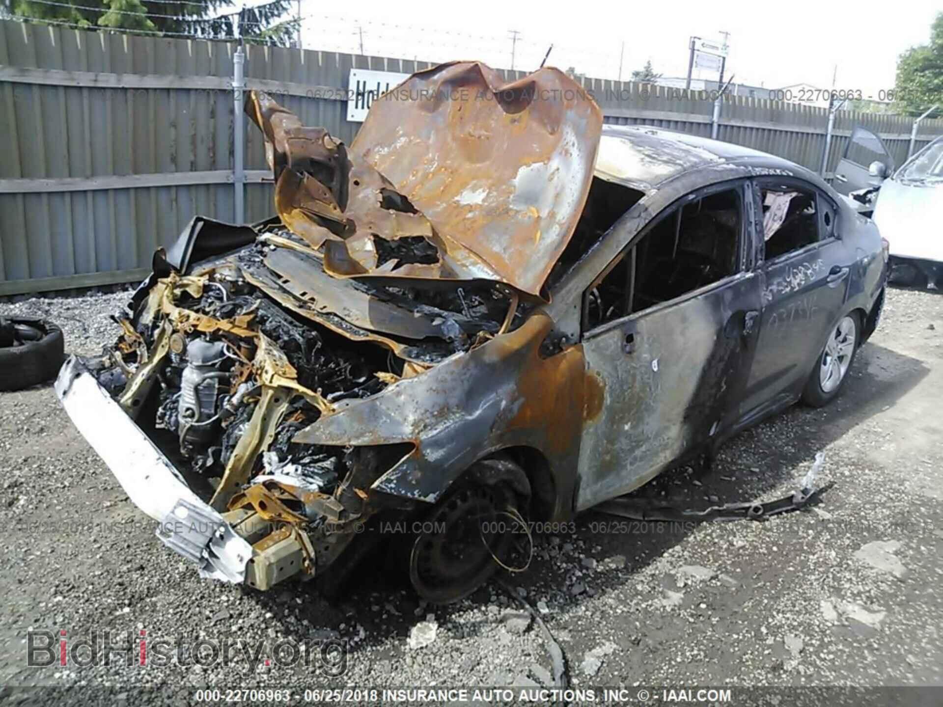 2013 Honda Civic - VIN: 19XFB2F57DE099772 - Фото 2