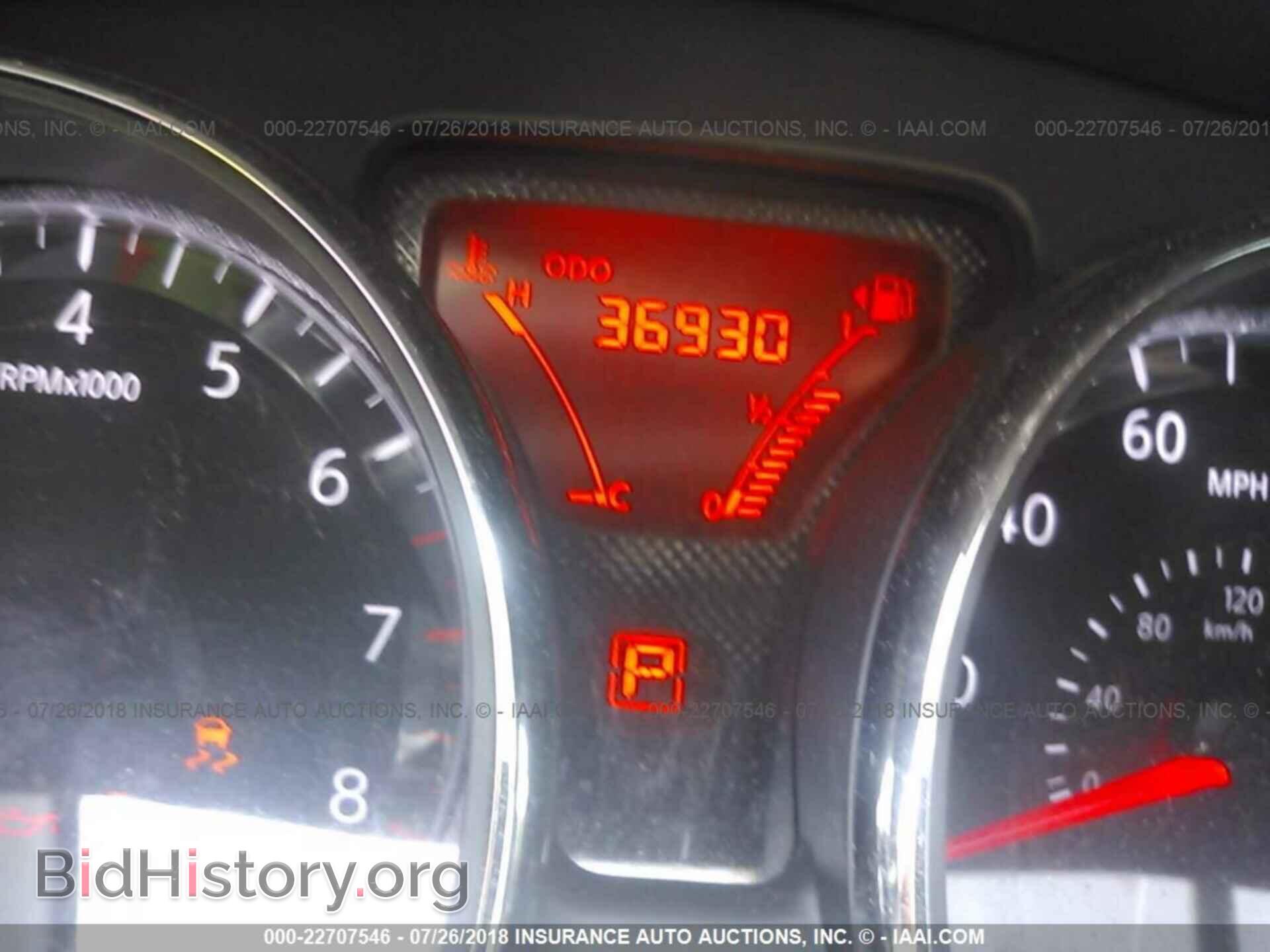 2015 Nissan Versa note - VIN: 3N1CE2CP8FL365446 - Photo 7