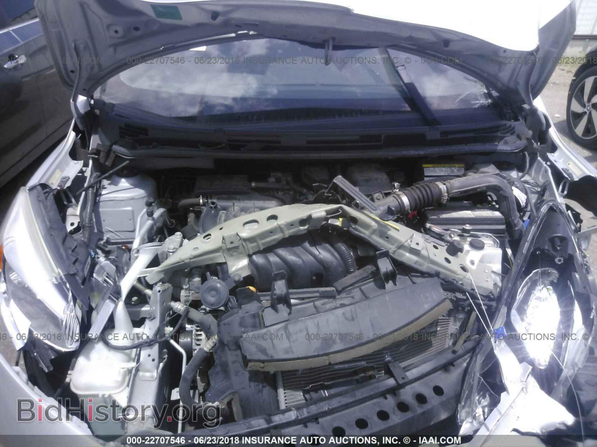 2015 Nissan Versa note - VIN: 3N1CE2CP8FL365446 - Photo 10