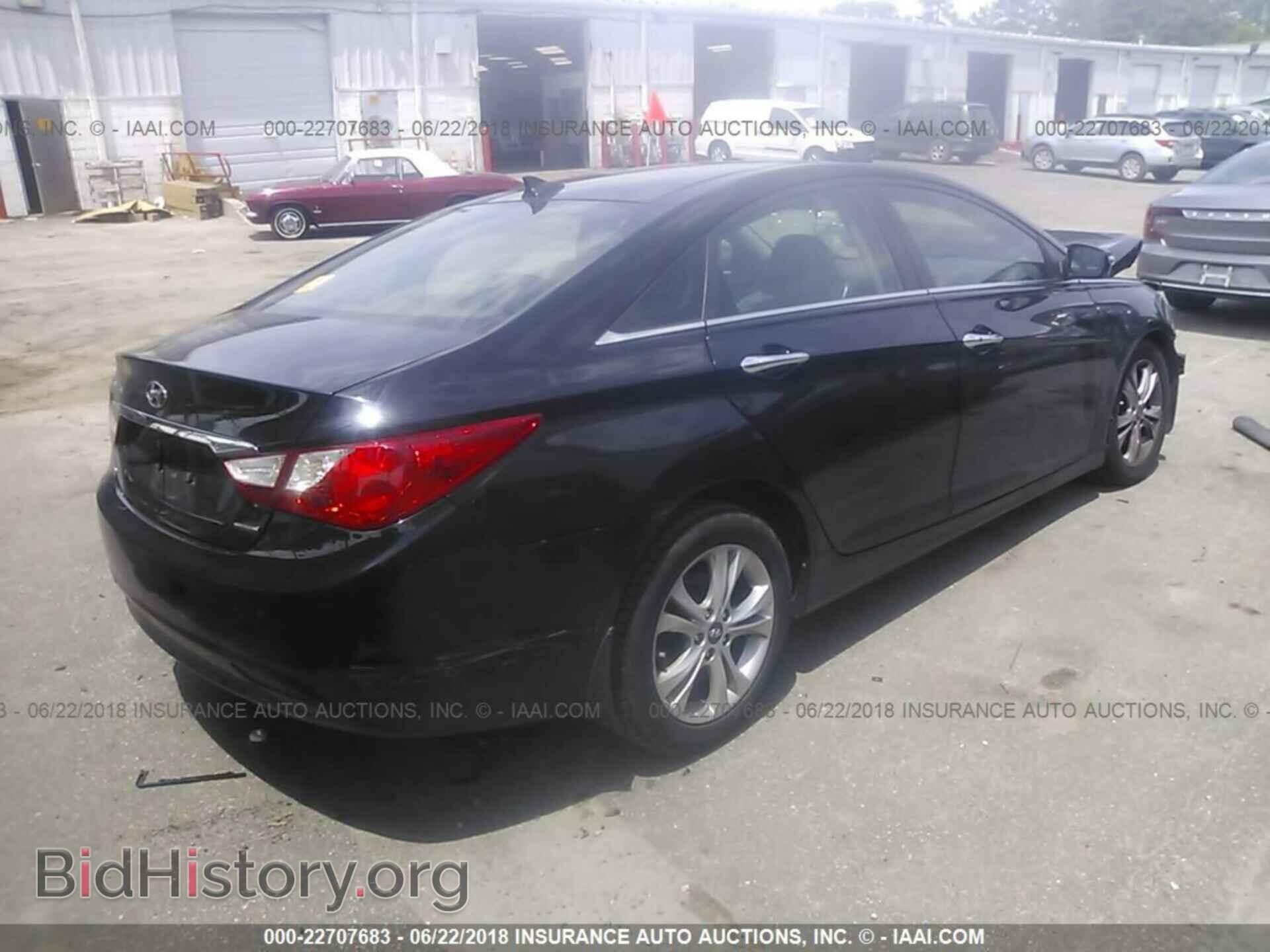 2012 Hyundai Sonata - VIN: 5NPEC4AC4CH446513 - Фото 4