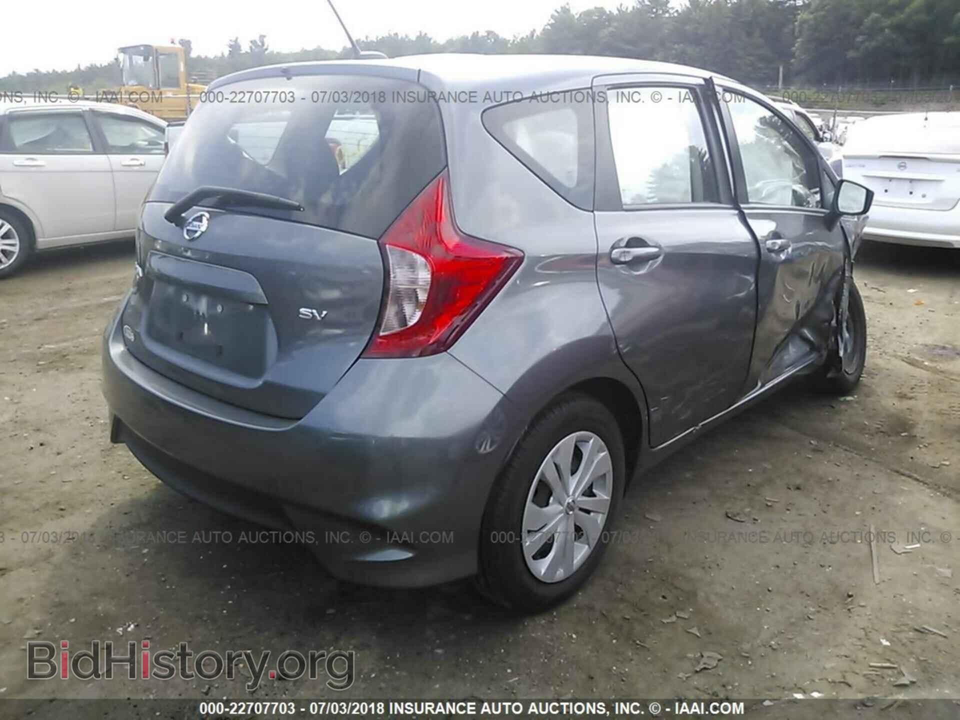 2017 Nissan Versa note - VIN: 3N1CE2CP8HL356054 - Фото 4