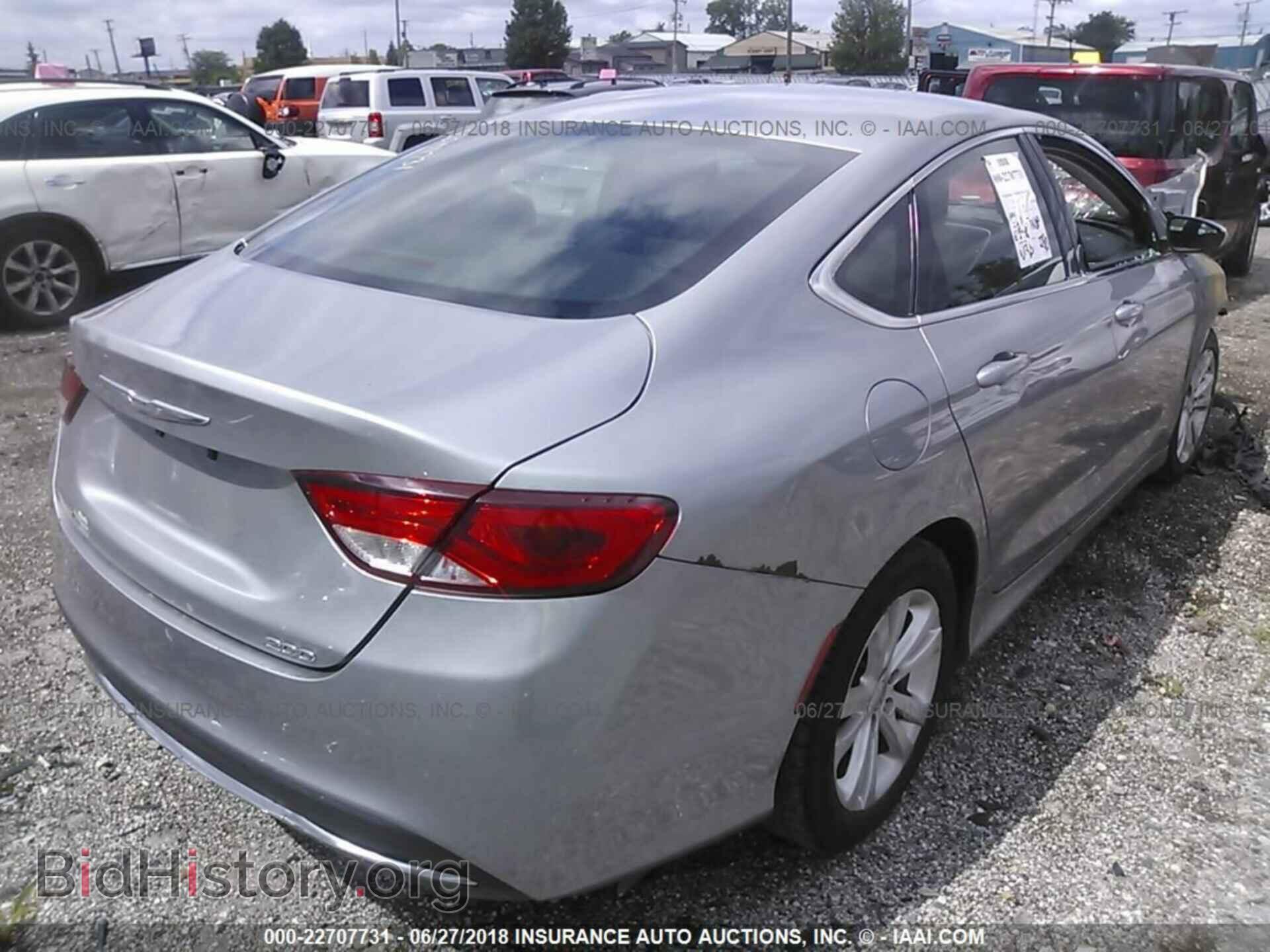 2015 Chrysler 200 - VIN: 1C3CCCAB9FN576871 - Фото 4
