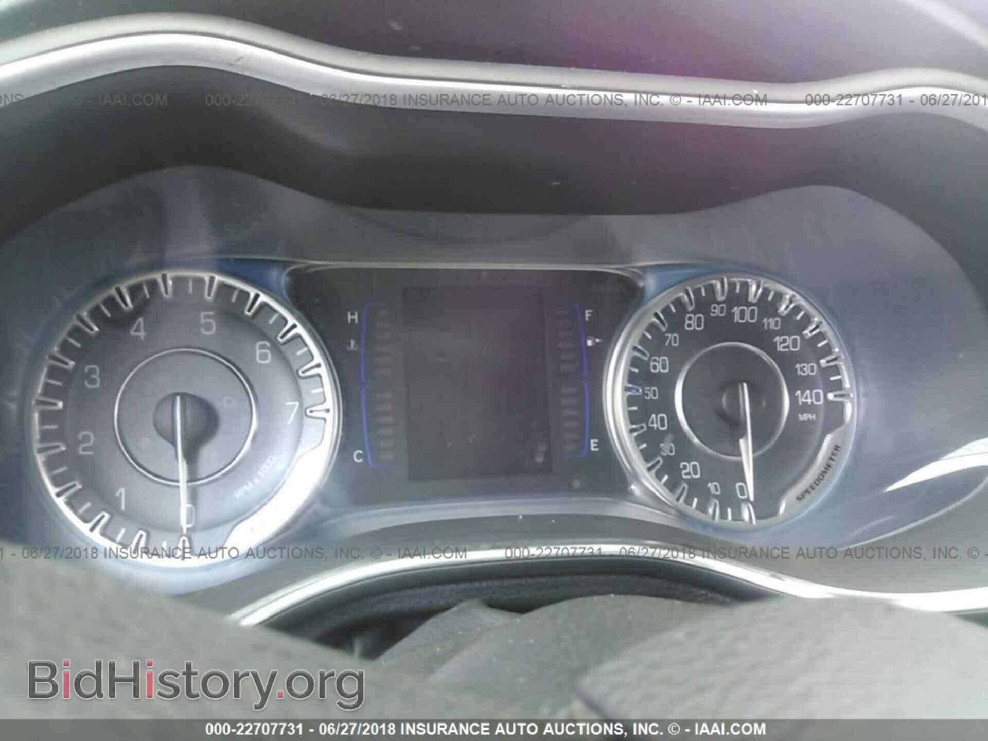 2015 Chrysler 200 - VIN: 1C3CCCAB9FN576871 - Фото 7