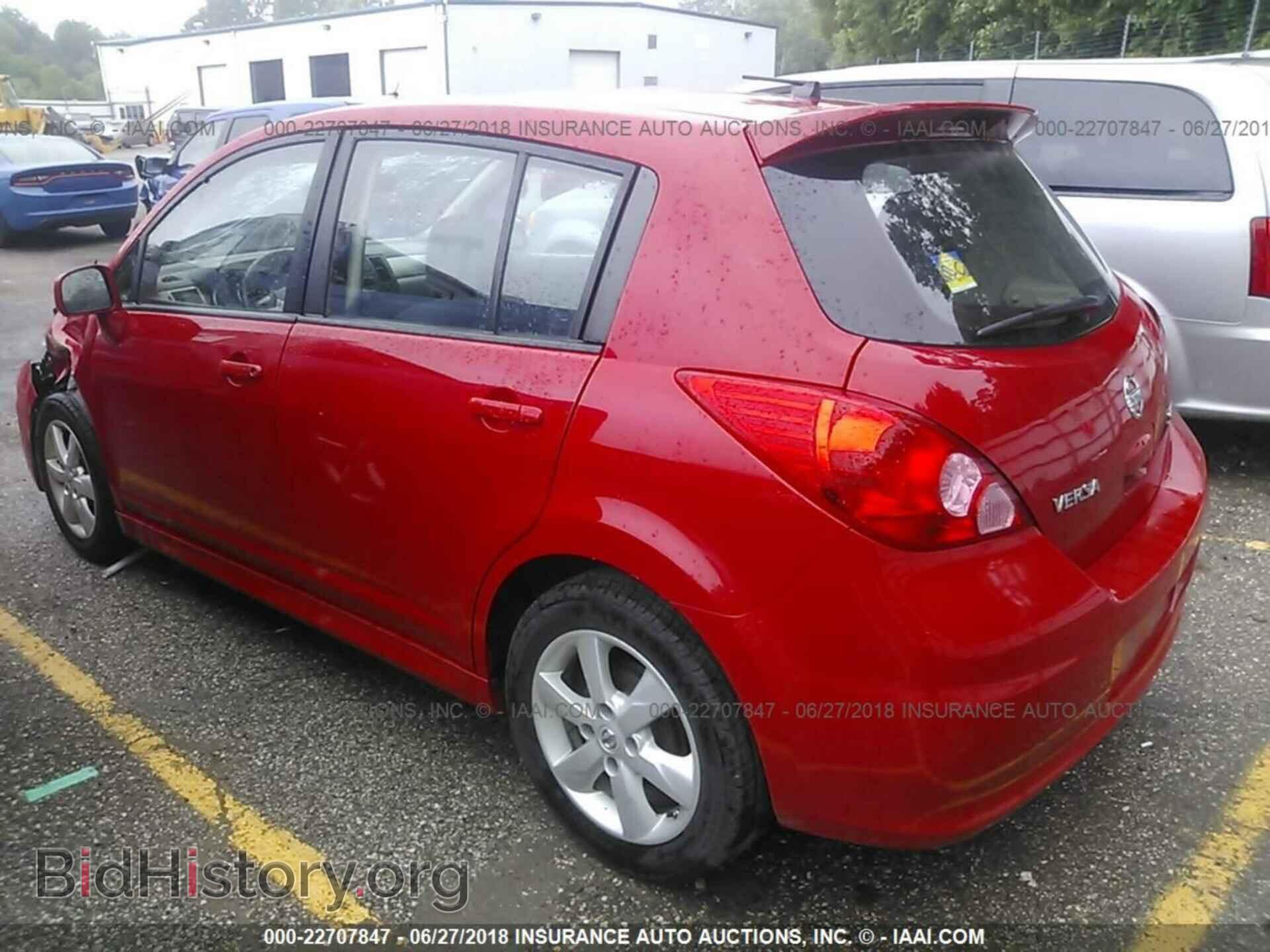 2011 Nissan Versa - VIN: 3N1BC1CP7BL403335 - Фото 3