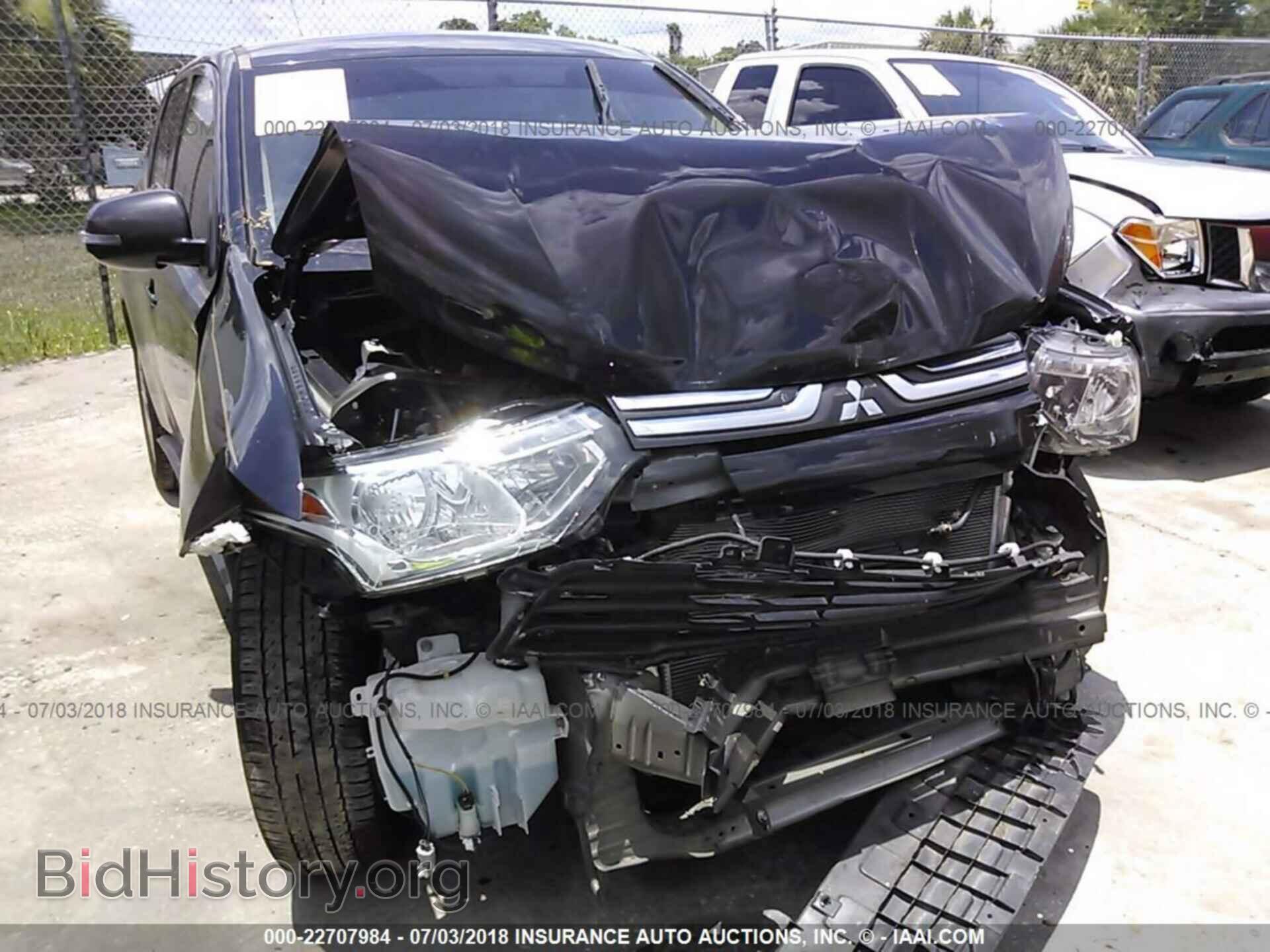 2014 Mitsubishi Outlander - VIN: JA4AZ3A34EZ013481 - Фото 6