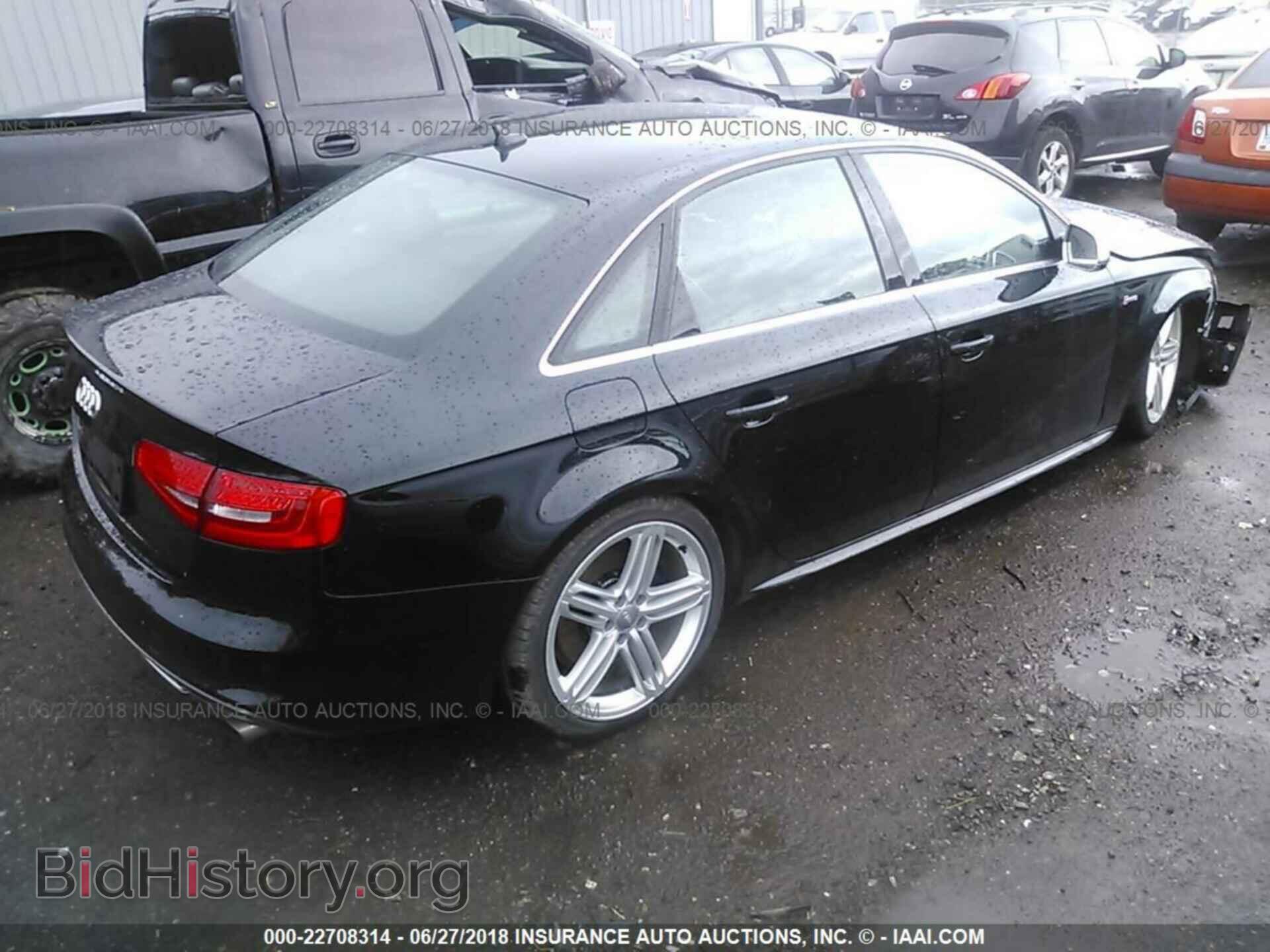 2015 Audi S4 - VIN: WAUBGAFL9FA129947 - Photo 4