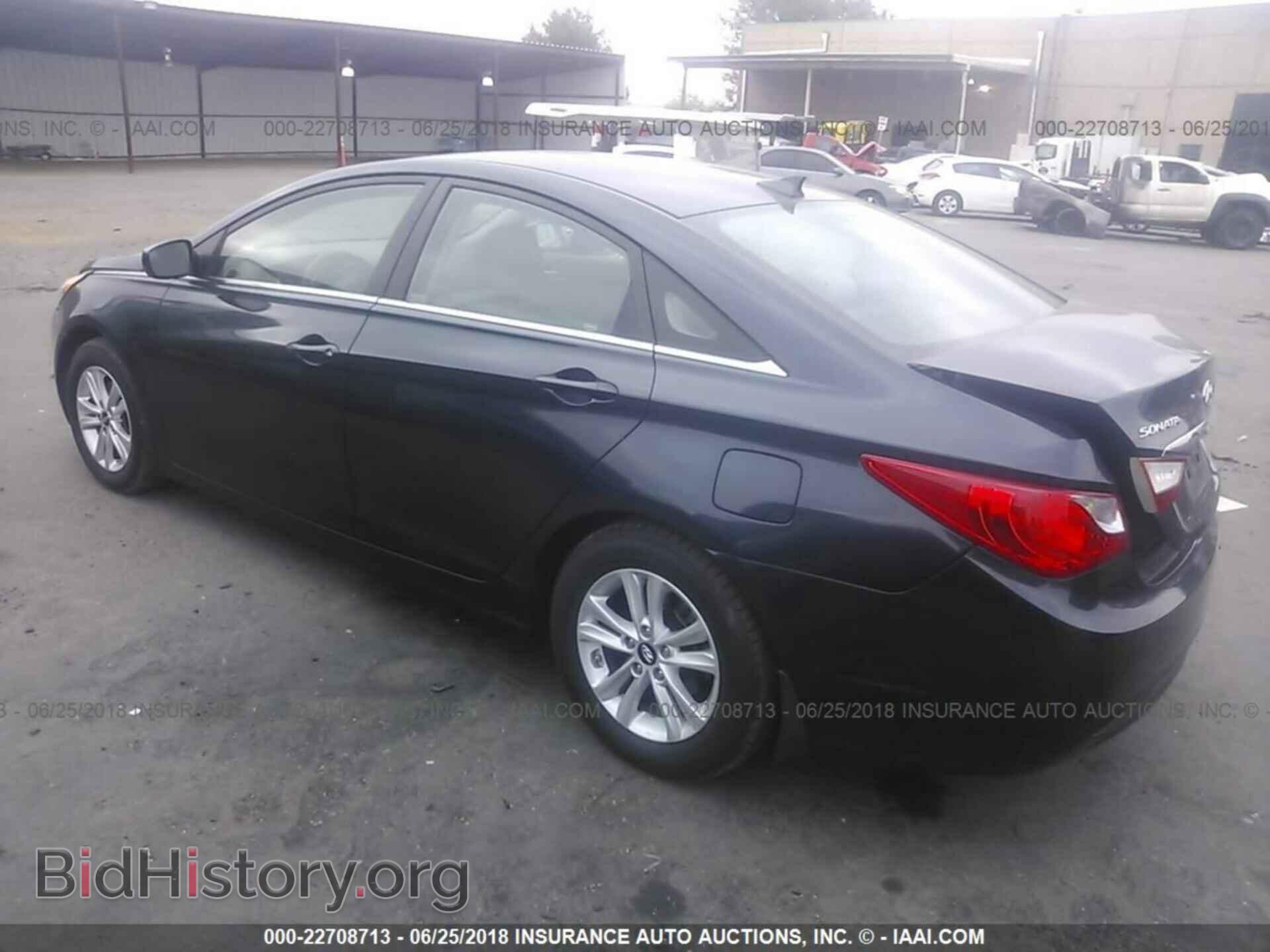2012 Hyundai Sonata - VIN: 5NPEB4AC6CH455992 - Photo 3