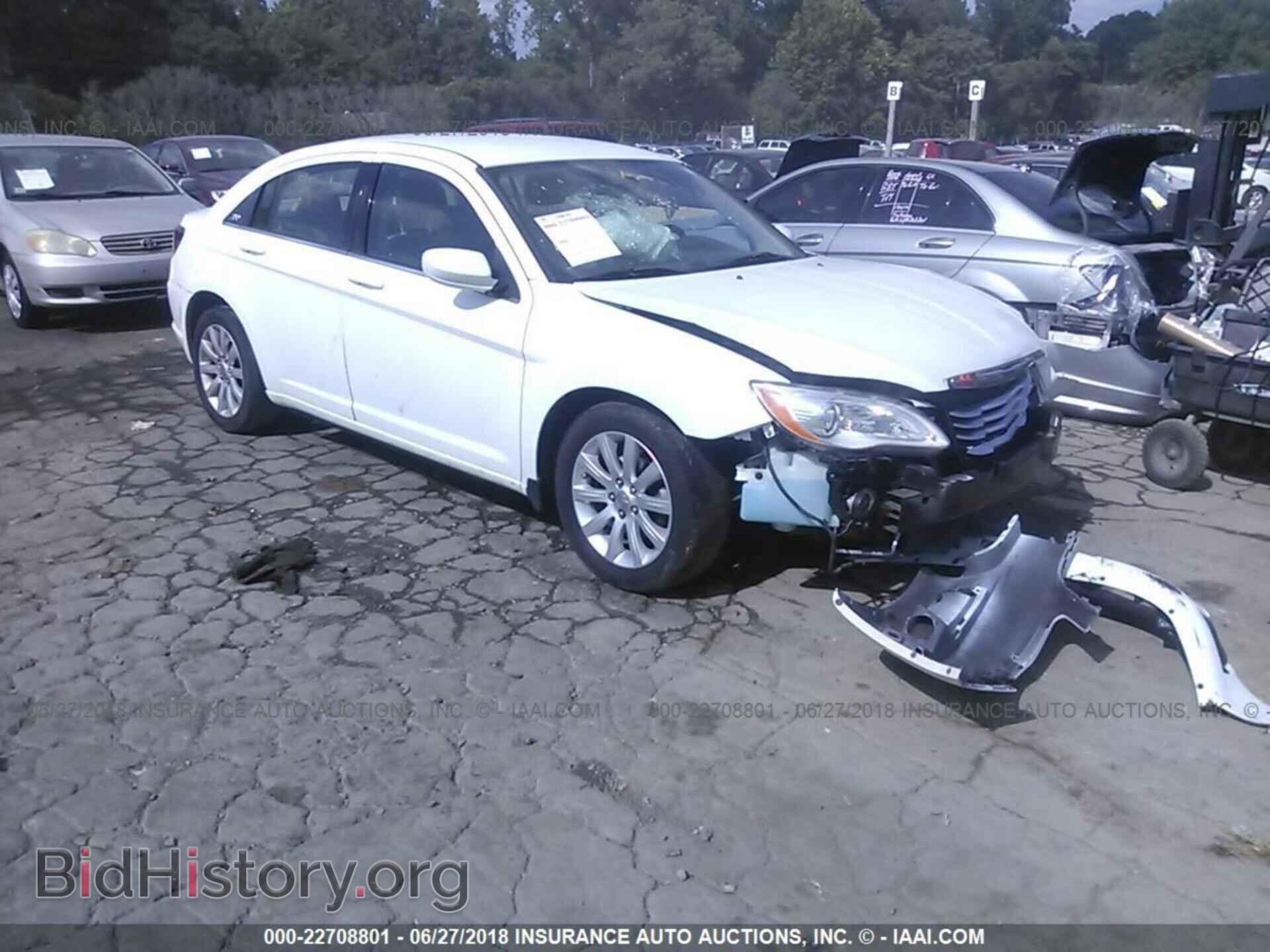 Фотография 1C3CCBBG6CN107964 - Chrysler 200 2012