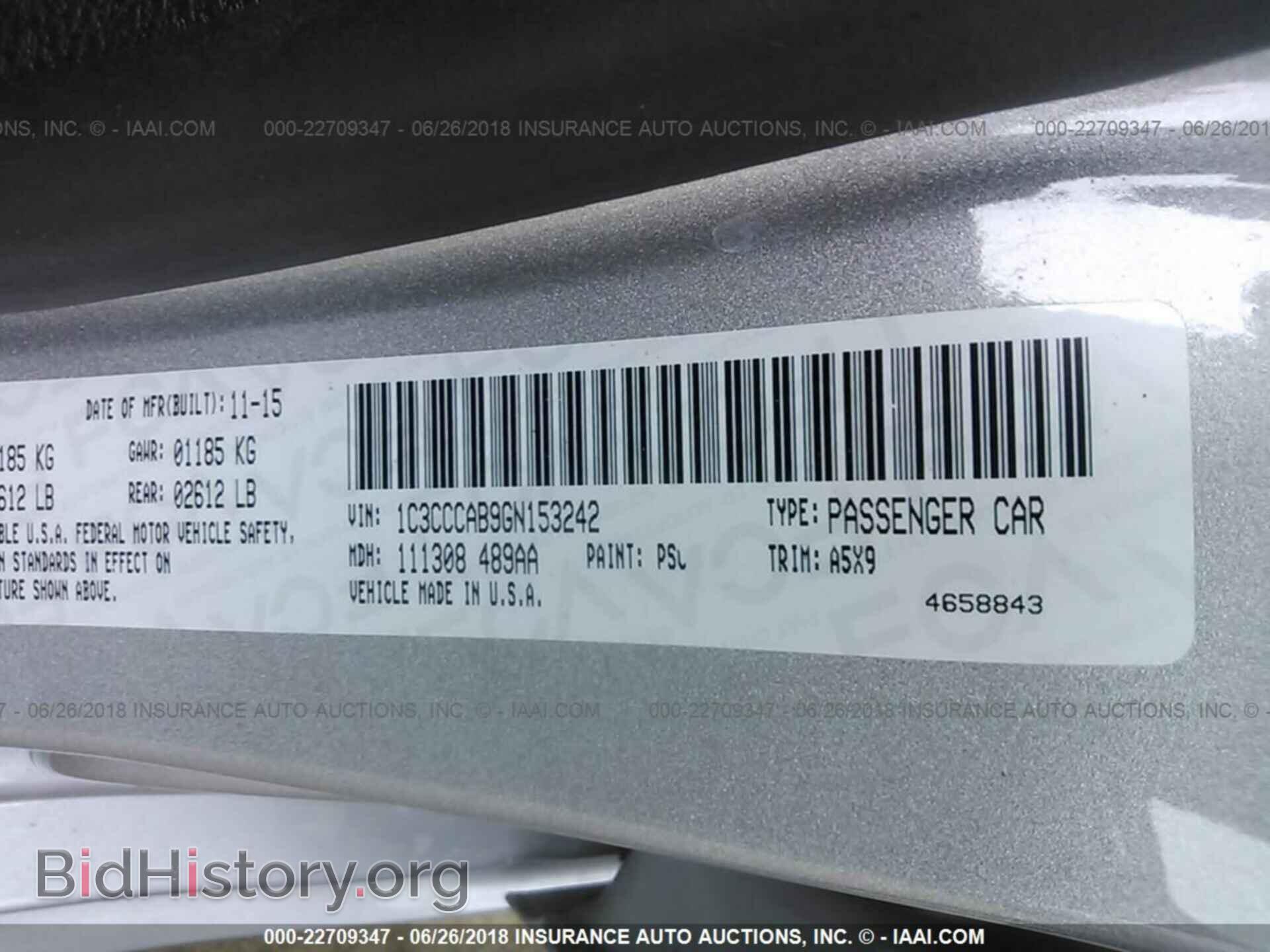 2016 Chrysler 200 - VIN: 1C3CCCAB9GN153242 - Photo 9