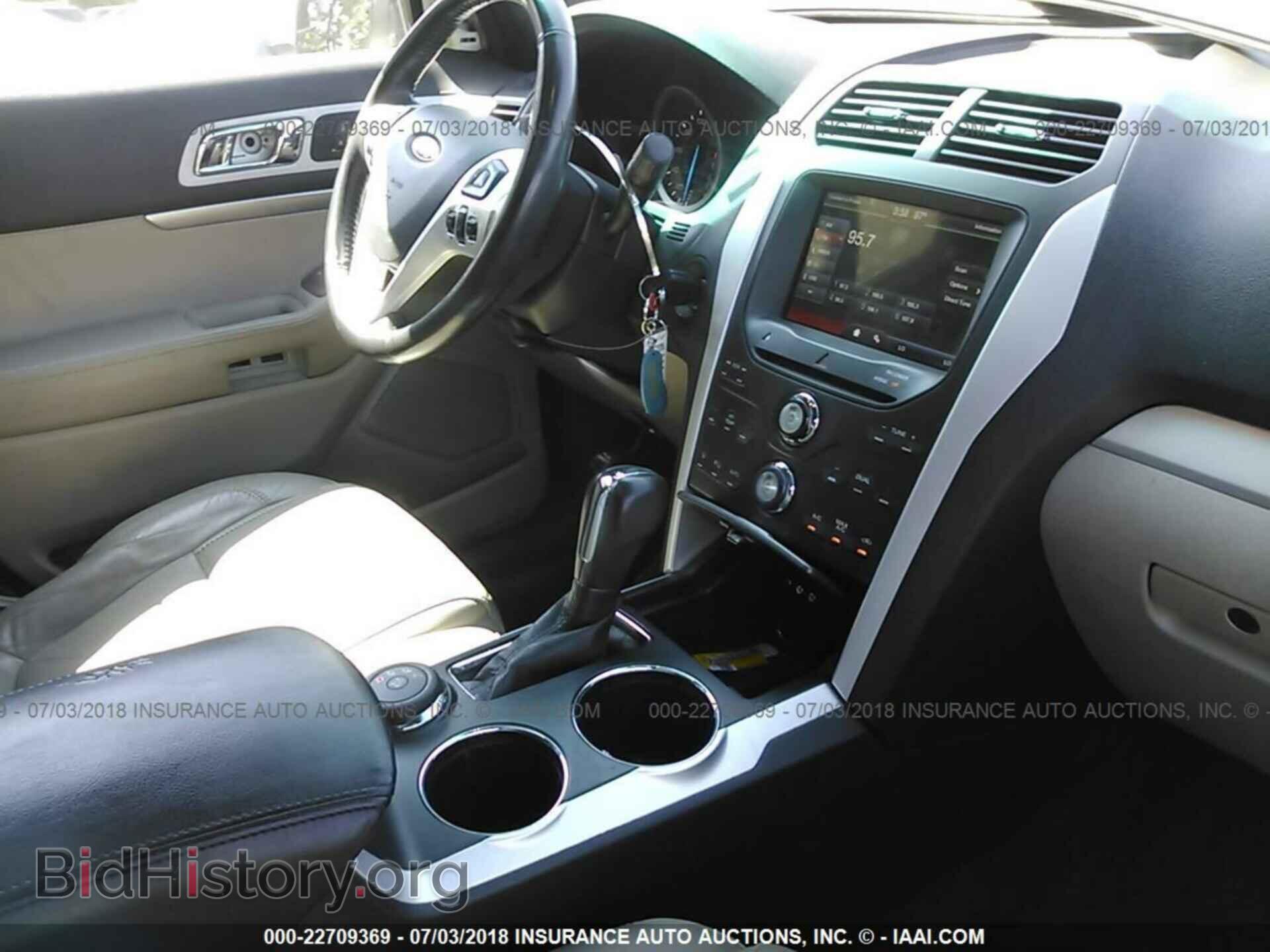 2011 Ford Explorer - VIN: 1FMHK8D89BGA14433 - Фото 5