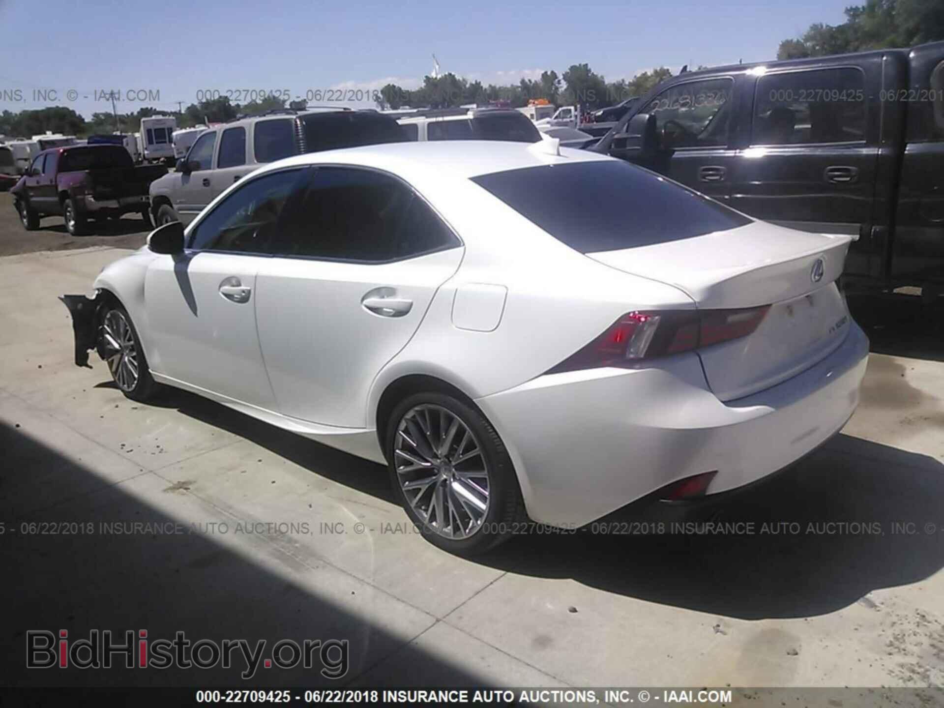 2015 Lexus Is - VIN: JTHCF1D28F5028412 - Фото 3
