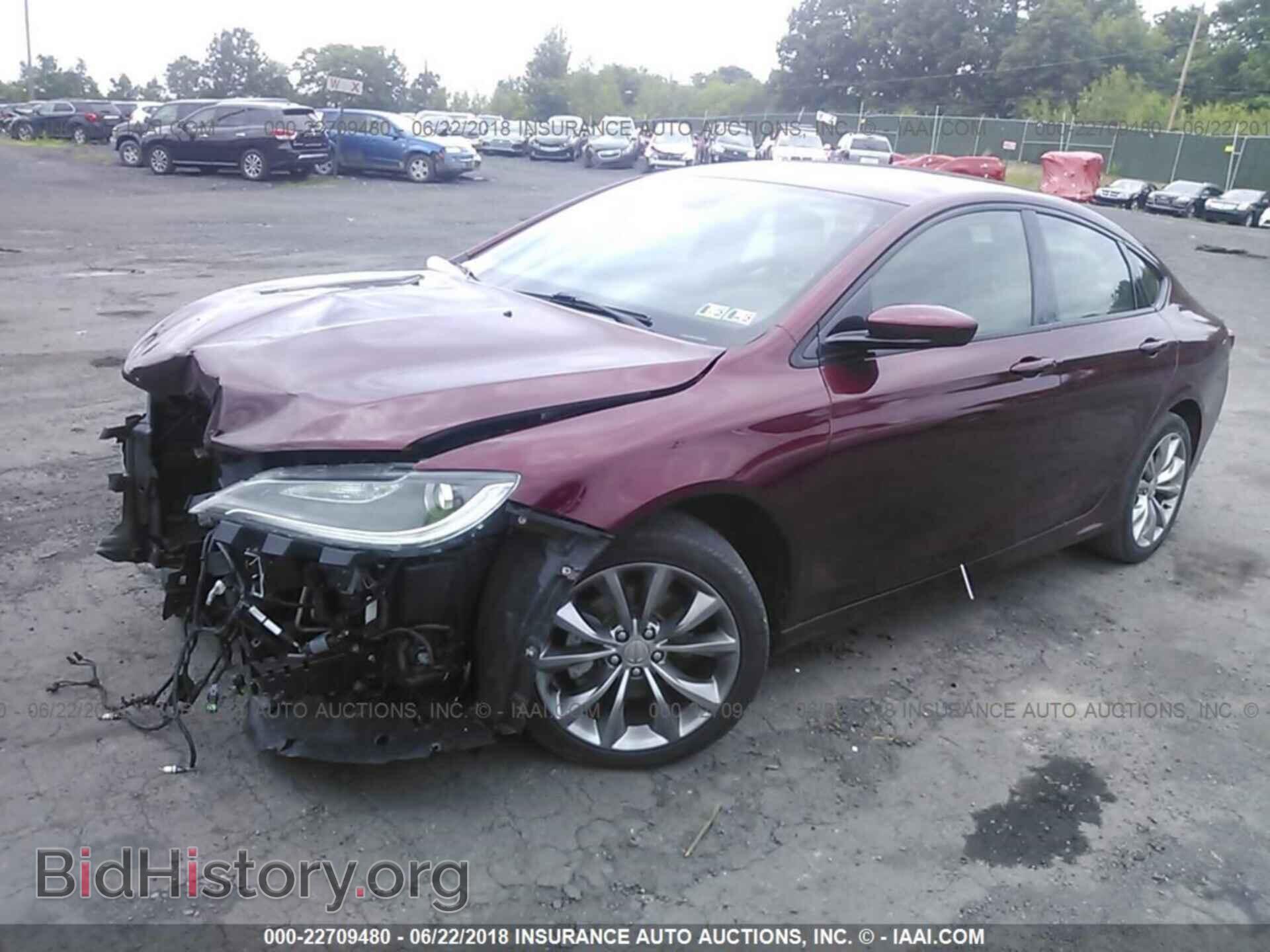 2015 Chrysler 200 - VIN: 1C3CCCBB7FN746997 - Фото 2