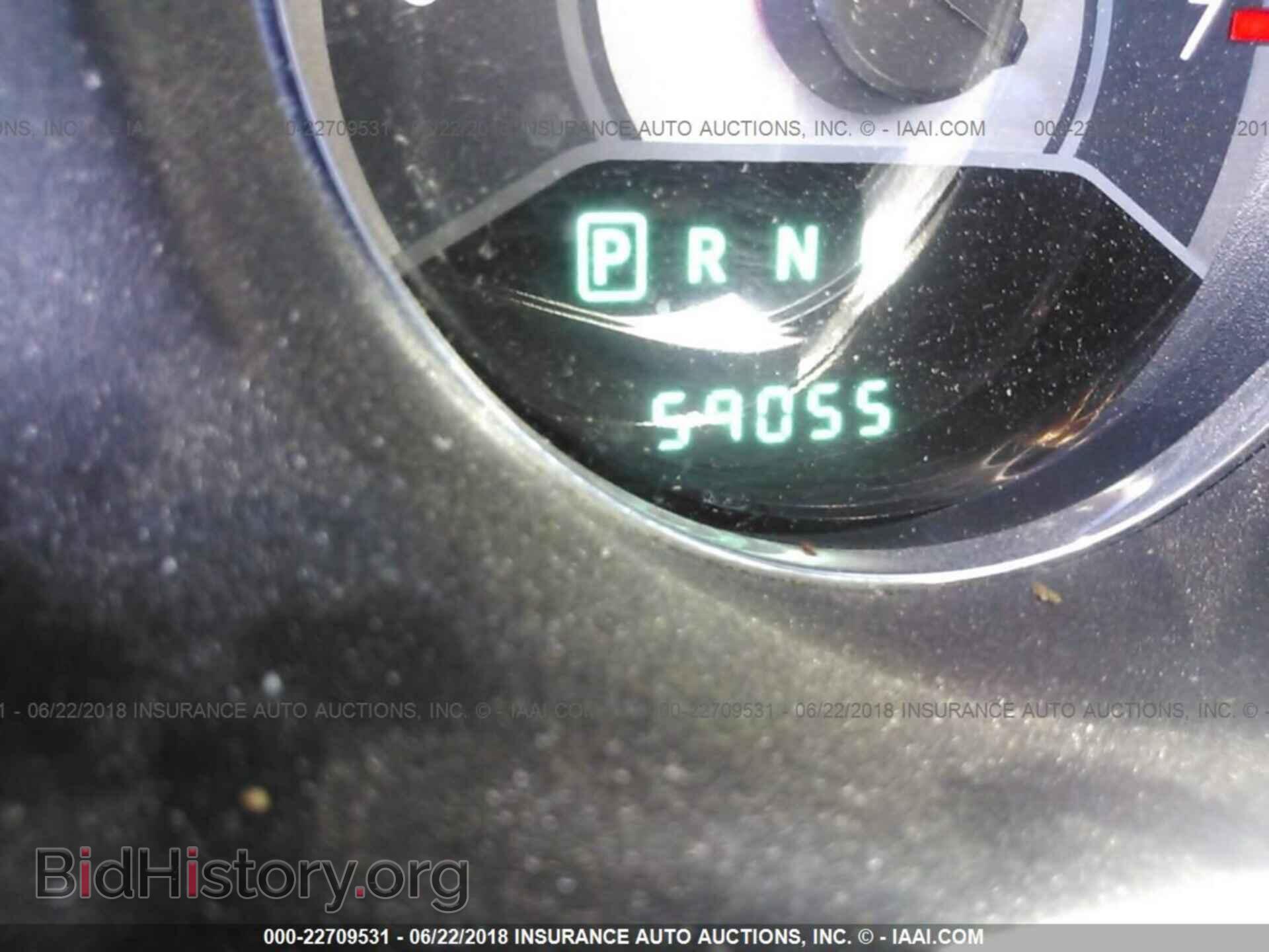 2014 Chrysler 200 - VIN: 1C3CCBCG7EN100135 - Photo 7