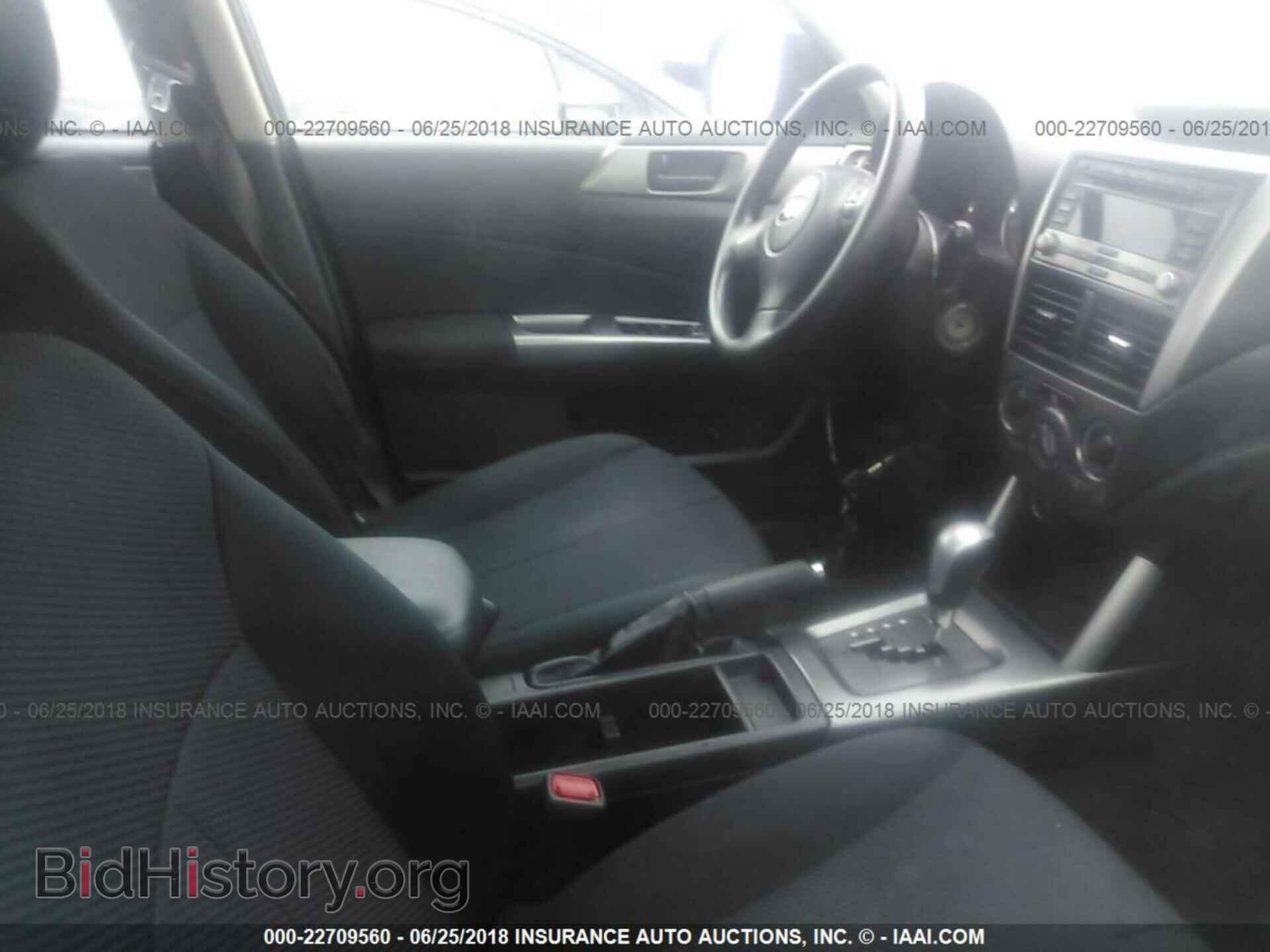 2011 Subaru Forester - VIN: JF2SHBBC4BH746963 - Фото 5