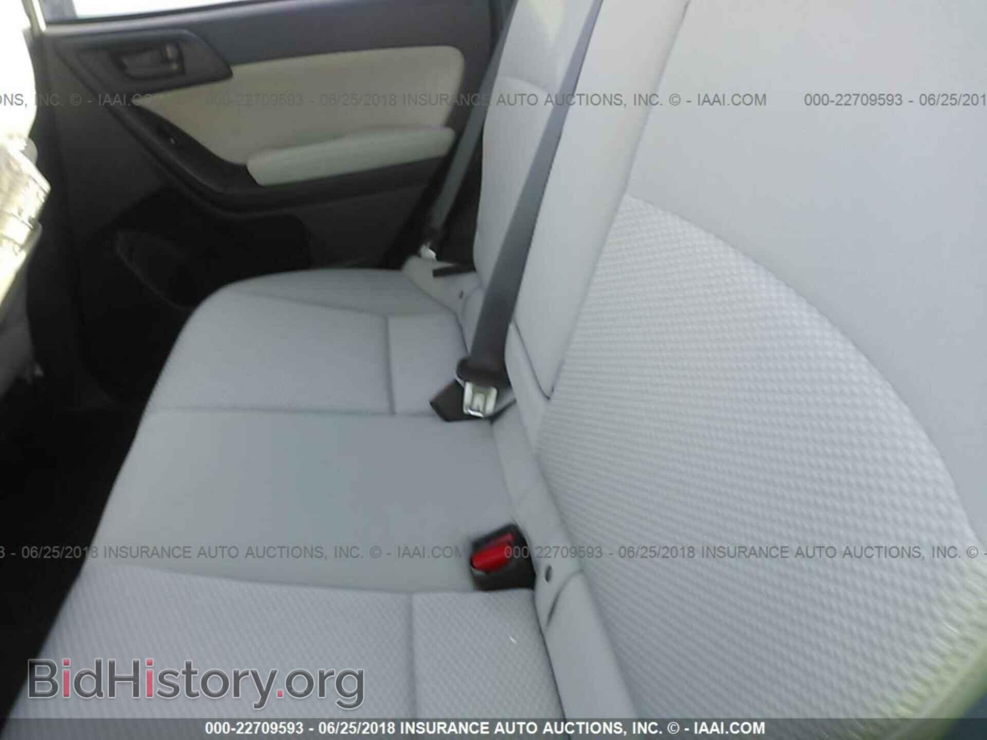 2015 Subaru Forester - VIN: JF2SJADC4FH444607 - Photo 8