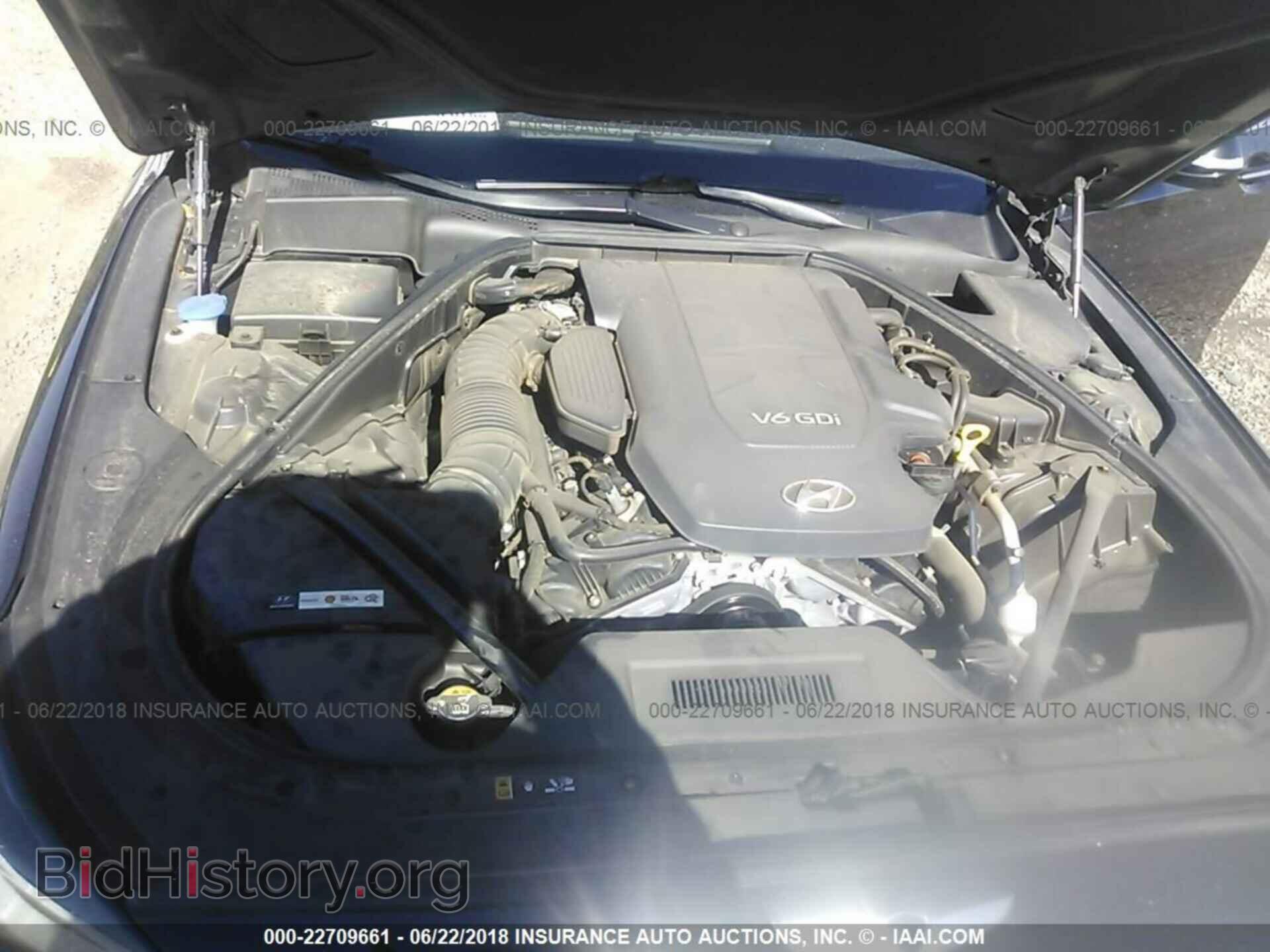 2015 Hyundai Genesis - VIN: KMHGN4JE6FU083576 - Фото 10
