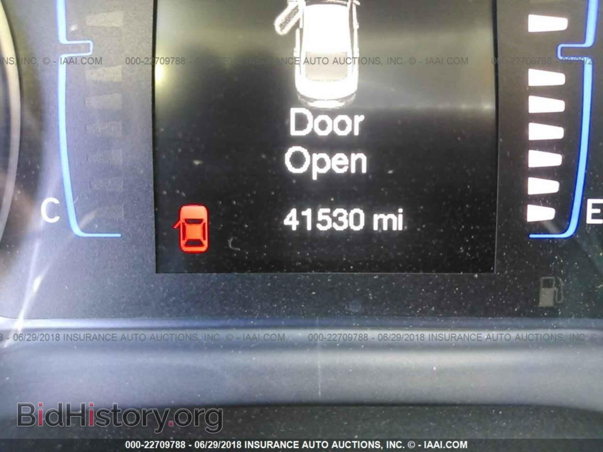 2016 Chrysler 200 - VIN: 1C3CCCAB3GN122424 - Фото 7