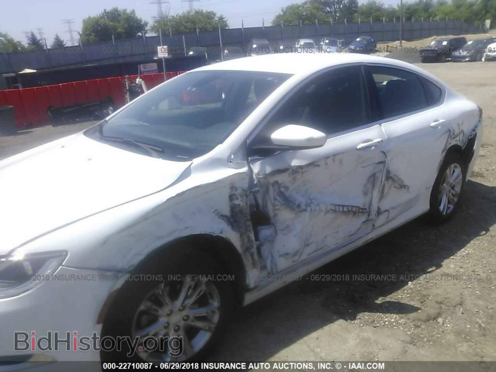 2016 Chrysler 200 - VIN: 1C3CCCAB8GN173434 - Photo 6