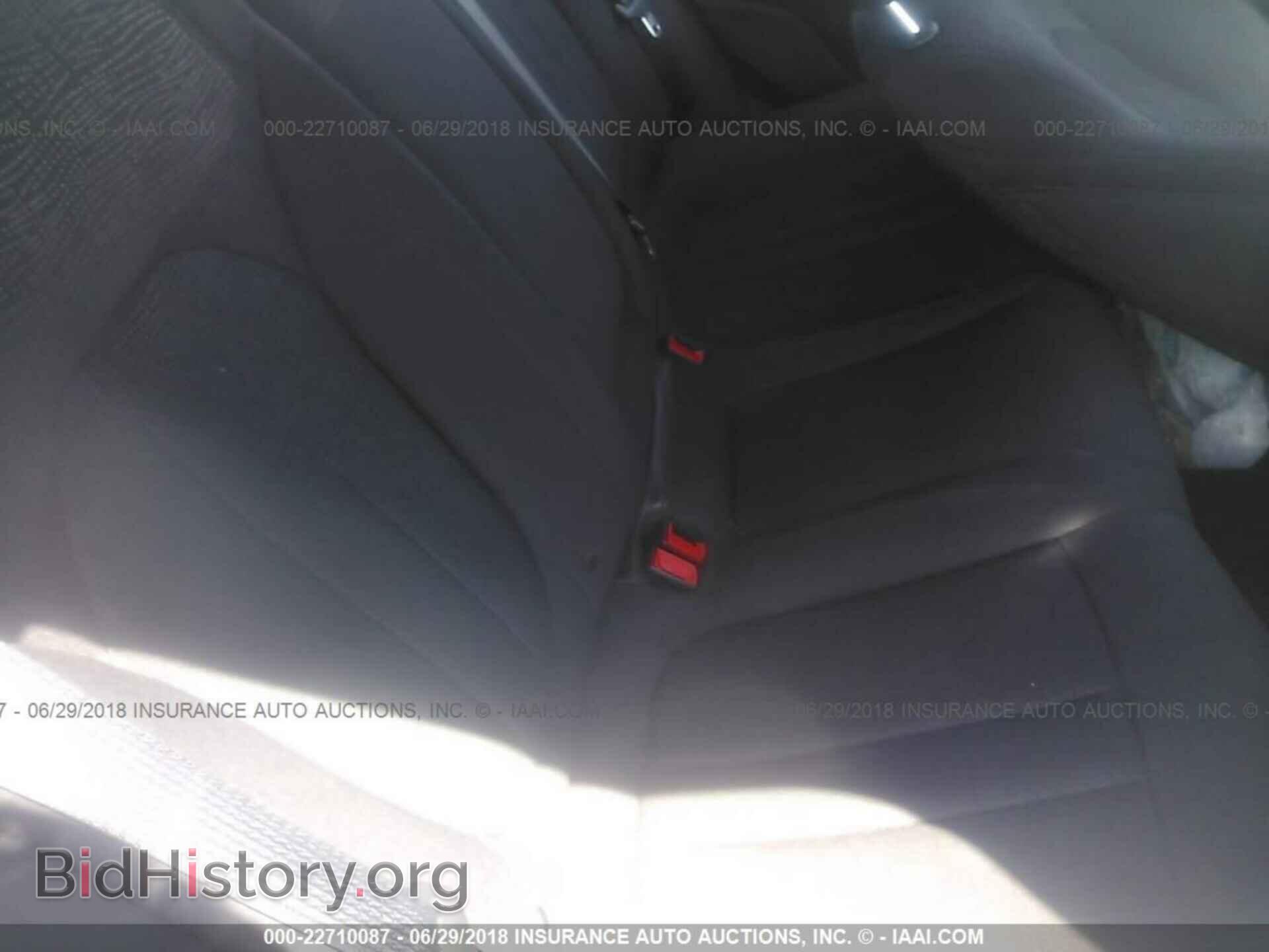 2016 Chrysler 200 - VIN: 1C3CCCAB8GN173434 - Photo 8