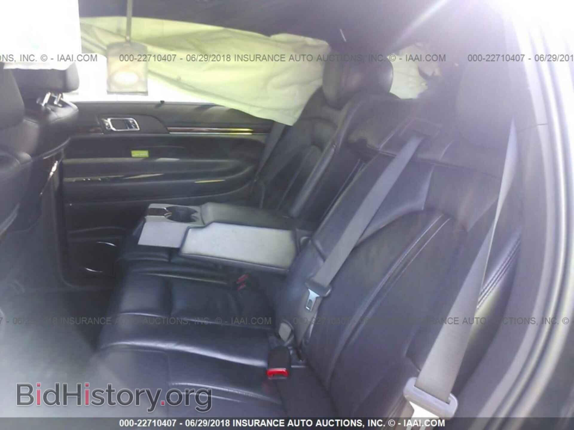 2013 Lincoln Mkt - VIN: 2LMHJ5NK8DBL54263 - Фото 8
