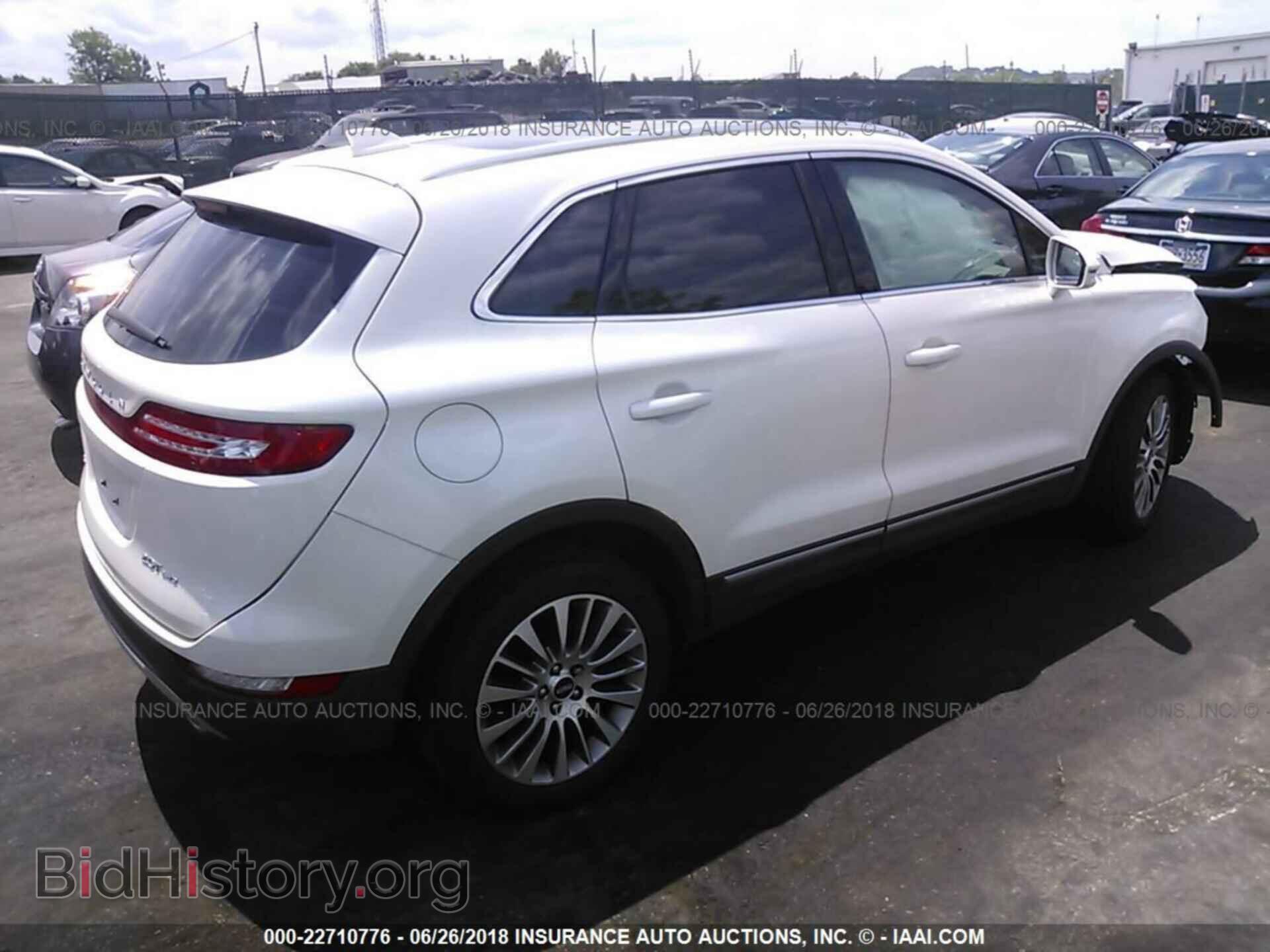 2017 Lincoln Mkc - VIN: 5LMCJ3D91HUL51484 - Фото 4