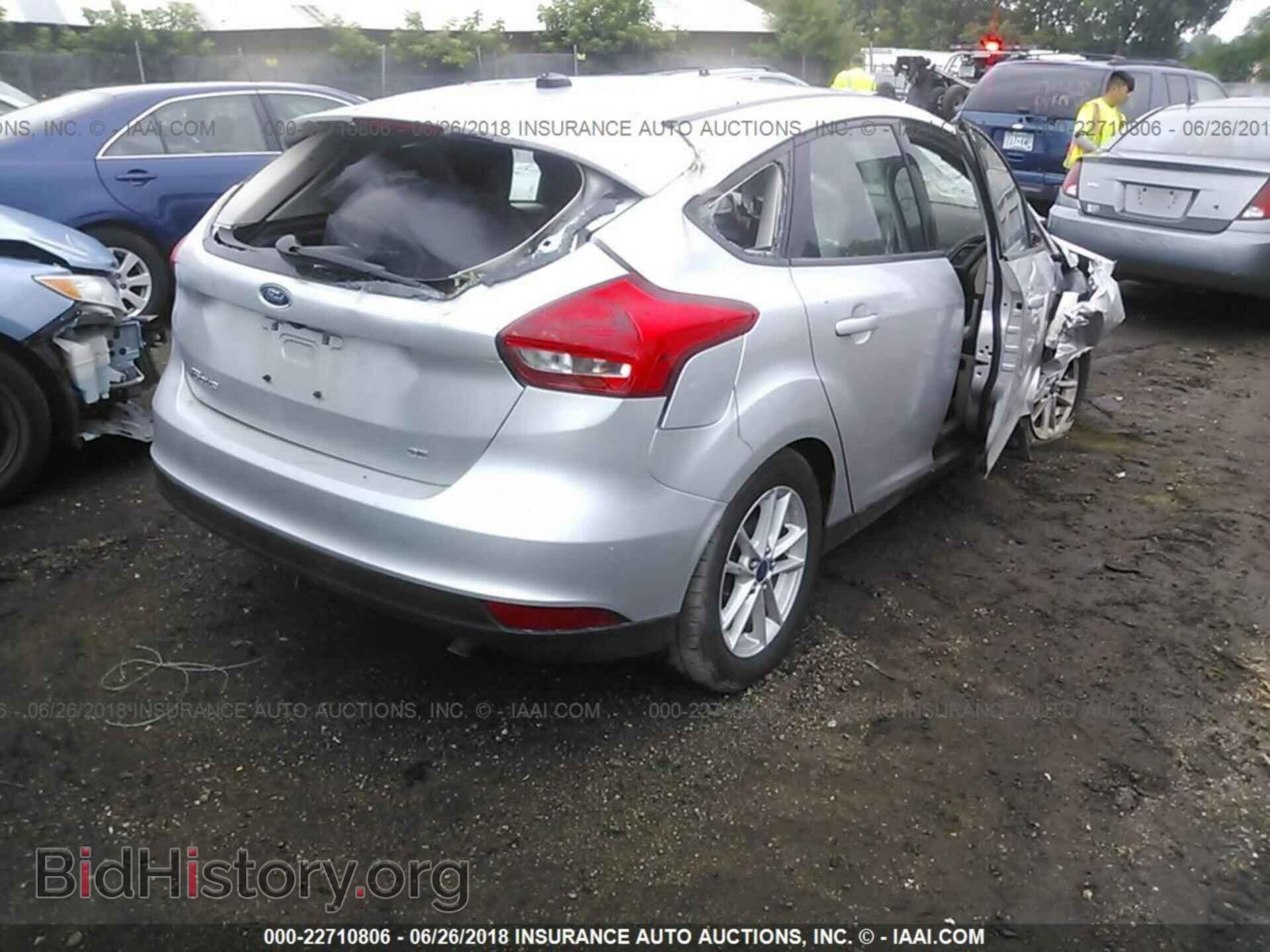 2015 Ford Focus - VIN: 1FADP3K24FL283304 - Фото 4