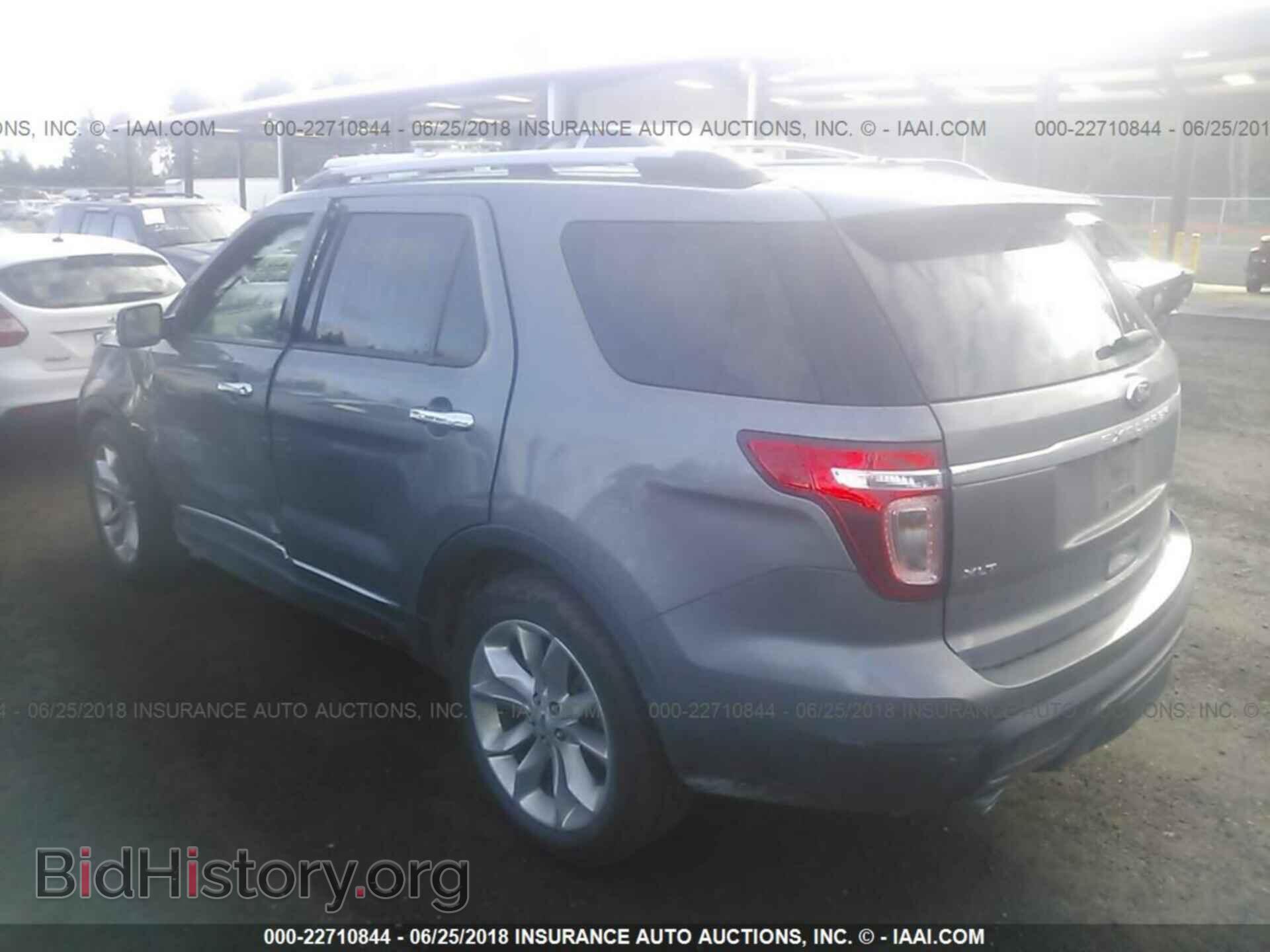 2014 Ford Explorer - VIN: 1FM5K7D81EGA75423 - Photo 3