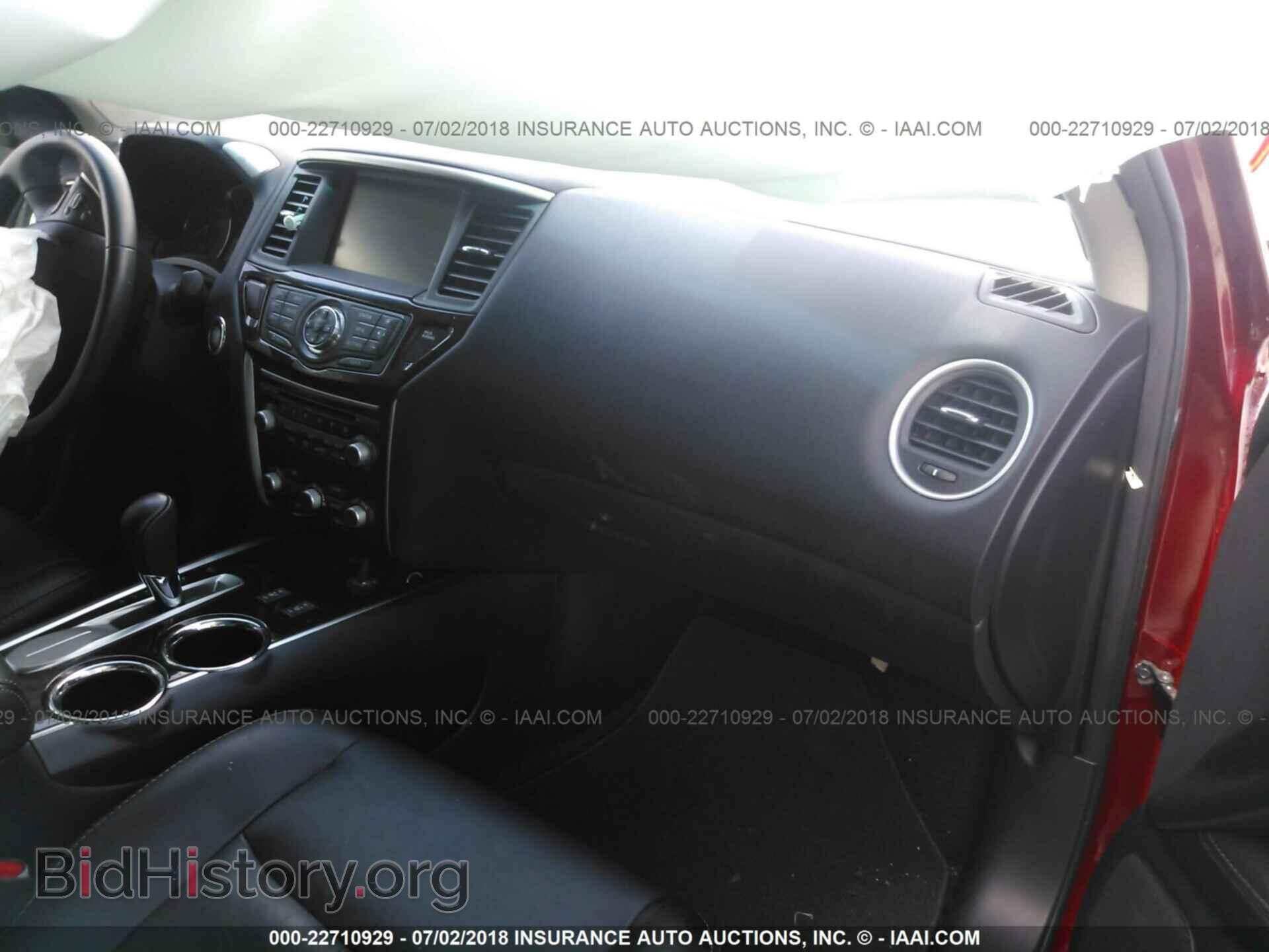 2014 Nissan Pathfinder - VIN: 5N1AR2MN8EC694224 - Фото 5