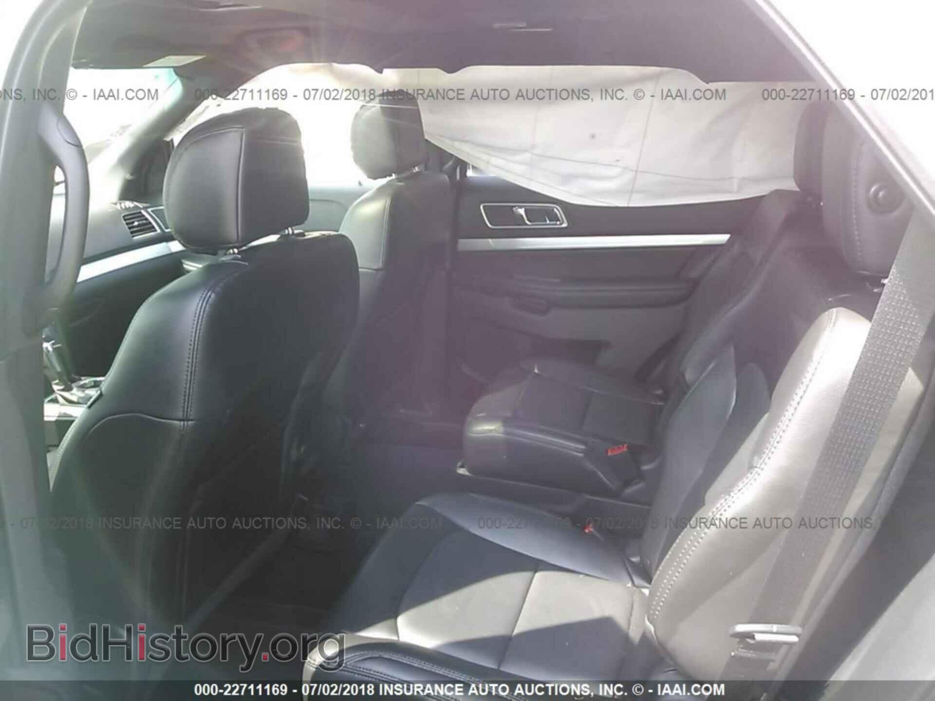 2017 Ford Explorer - VIN: 1FM5K8D83HGA05822 - Photo 8