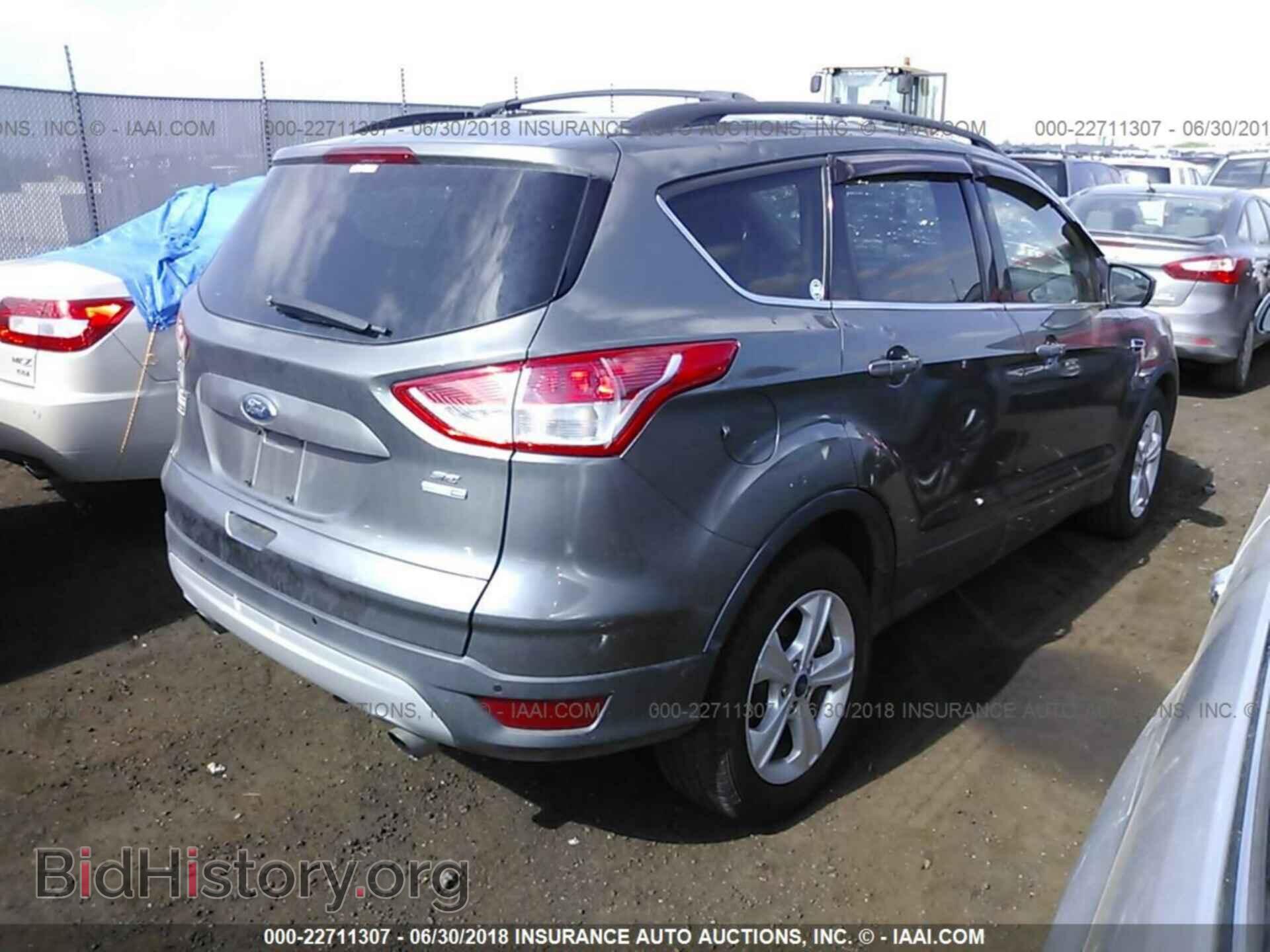 2014 Ford Escape - VIN: 1FMCU9GX1EUB81968 - Photo 4