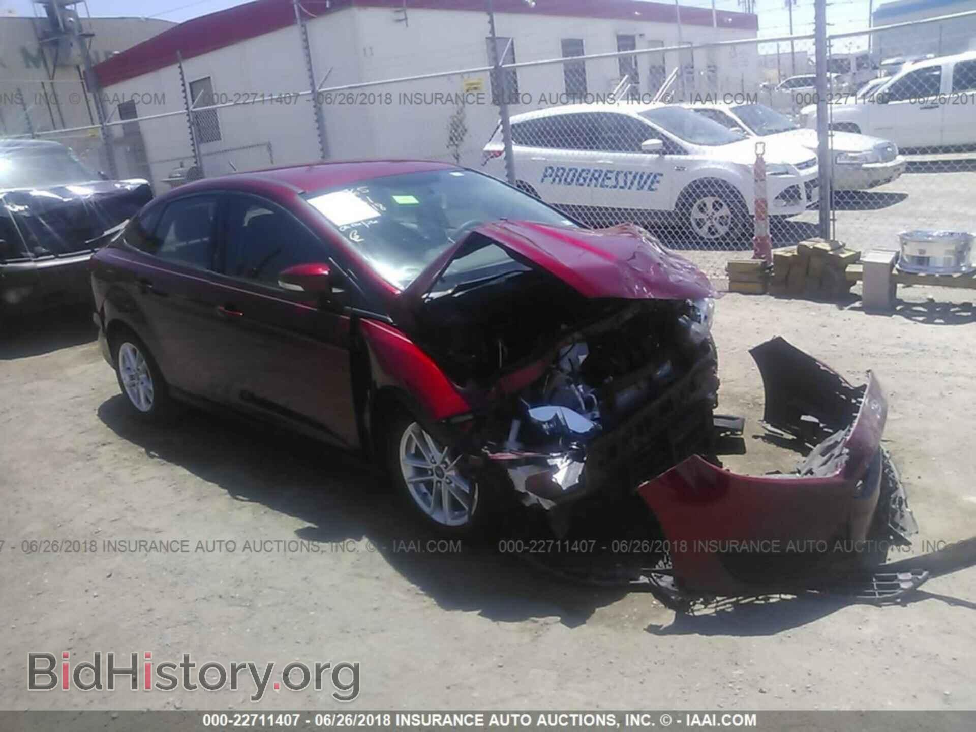 Photo 1FADP3F25FL347795 - Ford Focus 2015