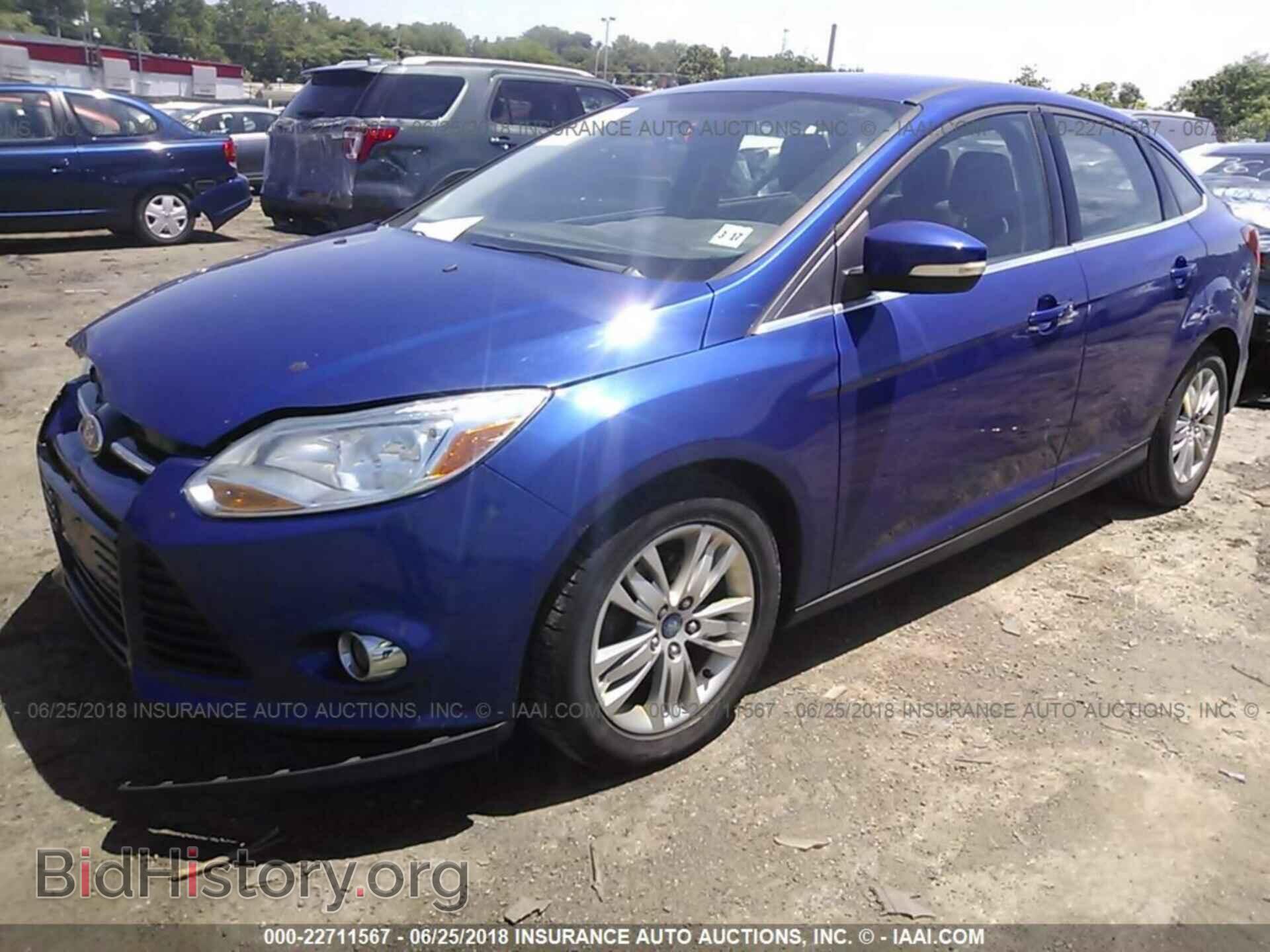 2012 Ford Focus - VIN: 1FAHP3H21CL253729 - Photo 2