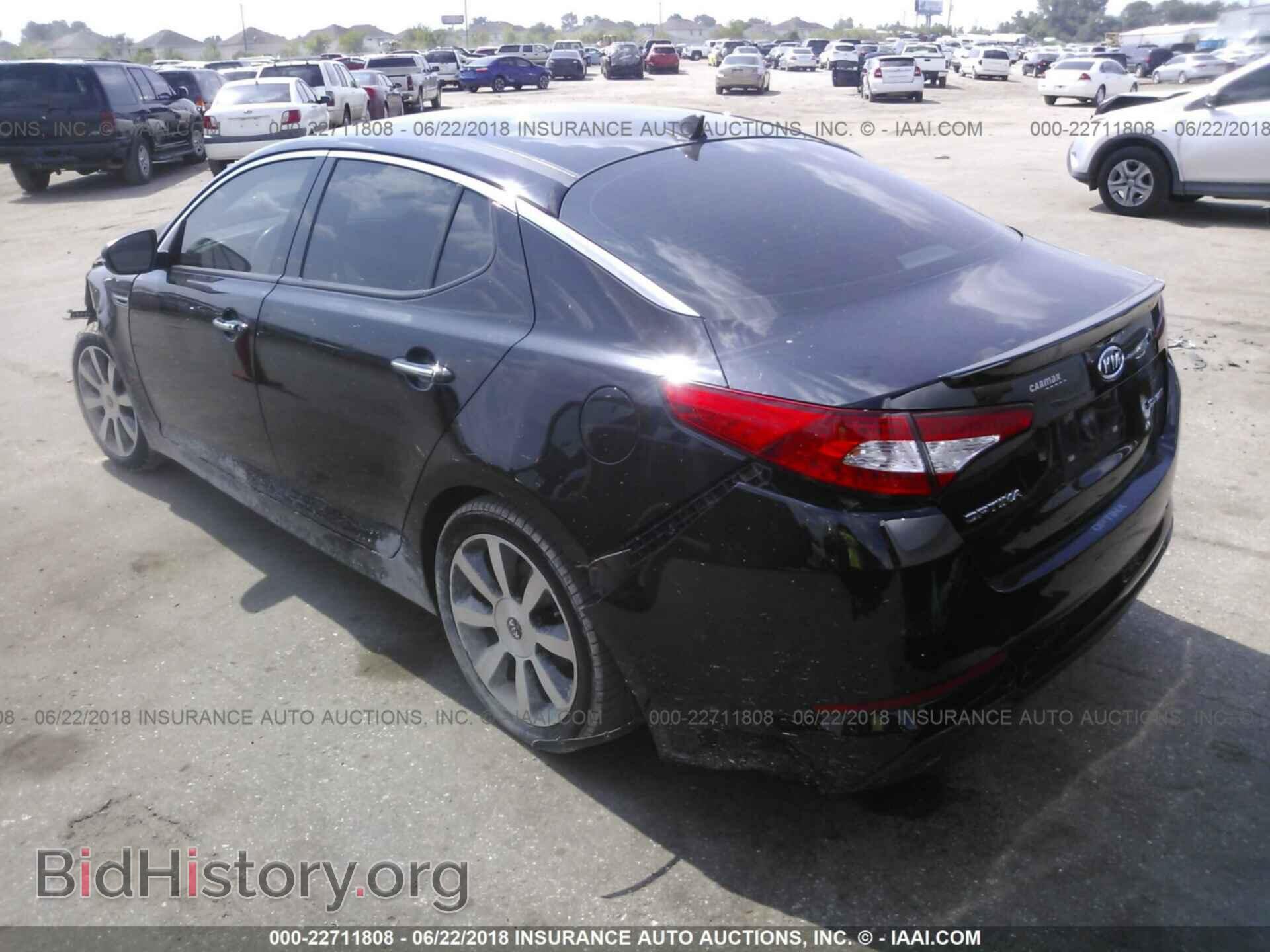 2012 Kia Optima - VIN: 5XXGR4A66CG024157 - Photo 3