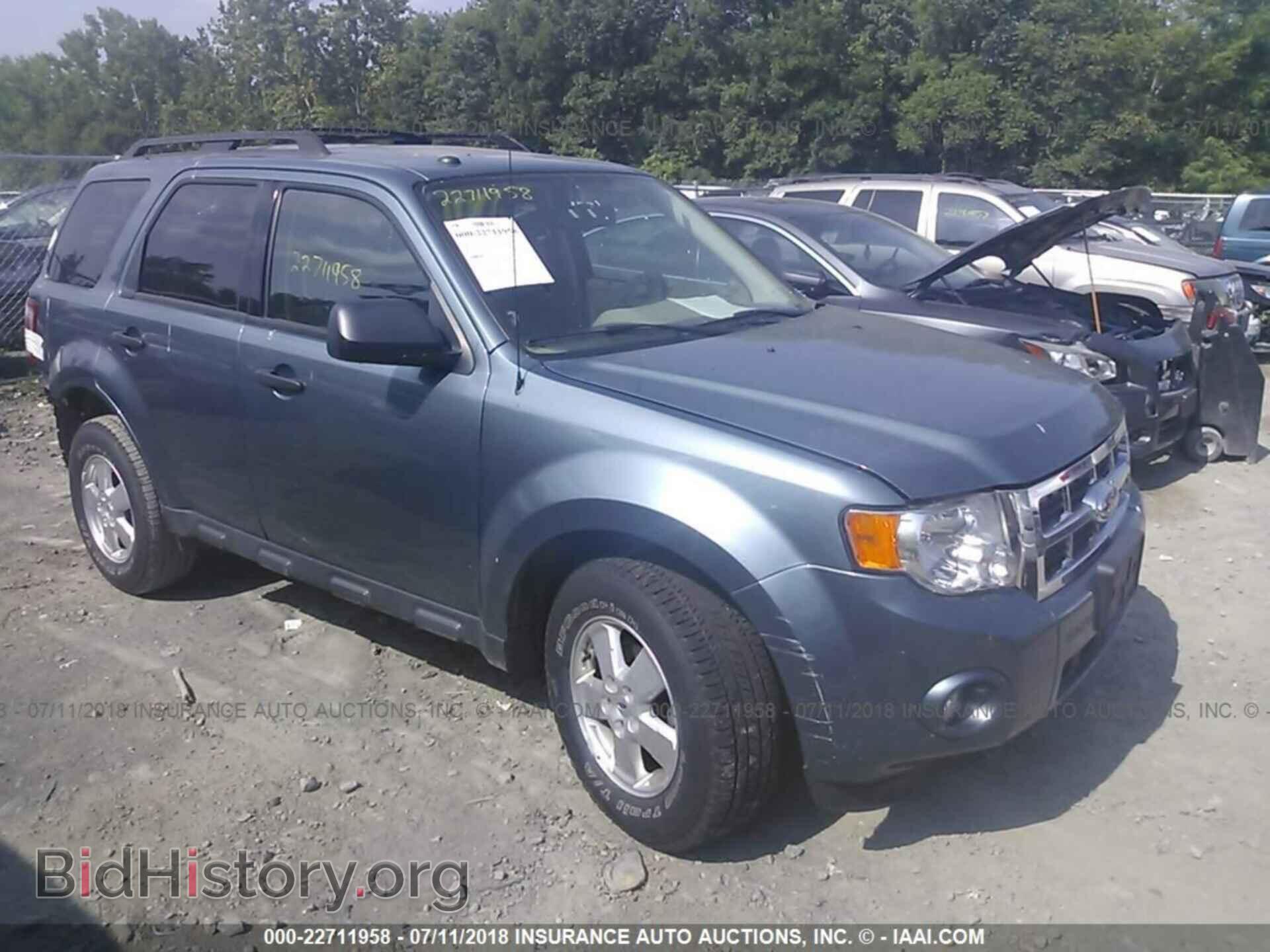 Photo 1FMCU9D79CKA54608 - Ford Escape 2012