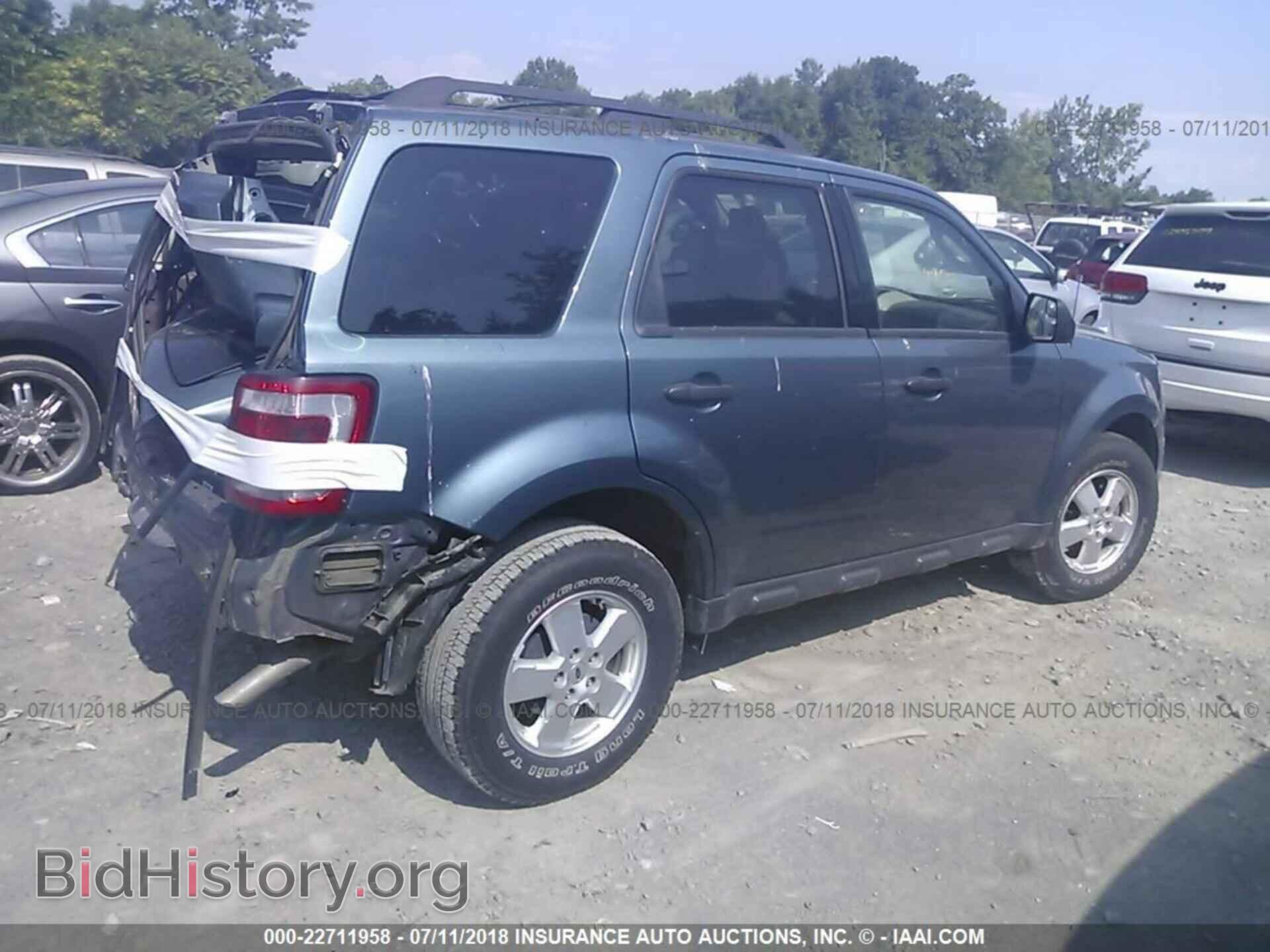 2012 Ford Escape - VIN: 1FMCU9D79CKA54608 - Photo 4