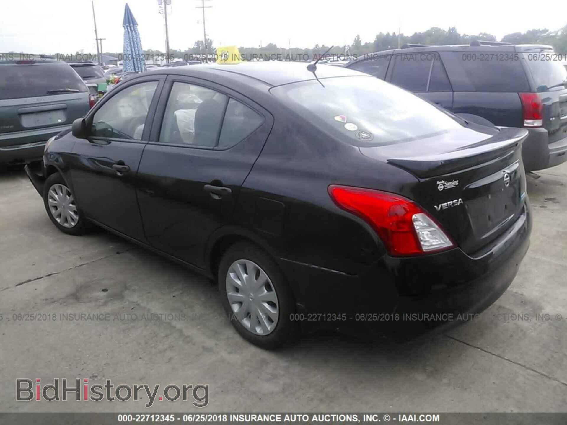 2014 Nissan Versa - VIN: 3N1CN7AP7EL851227 - Фото 3